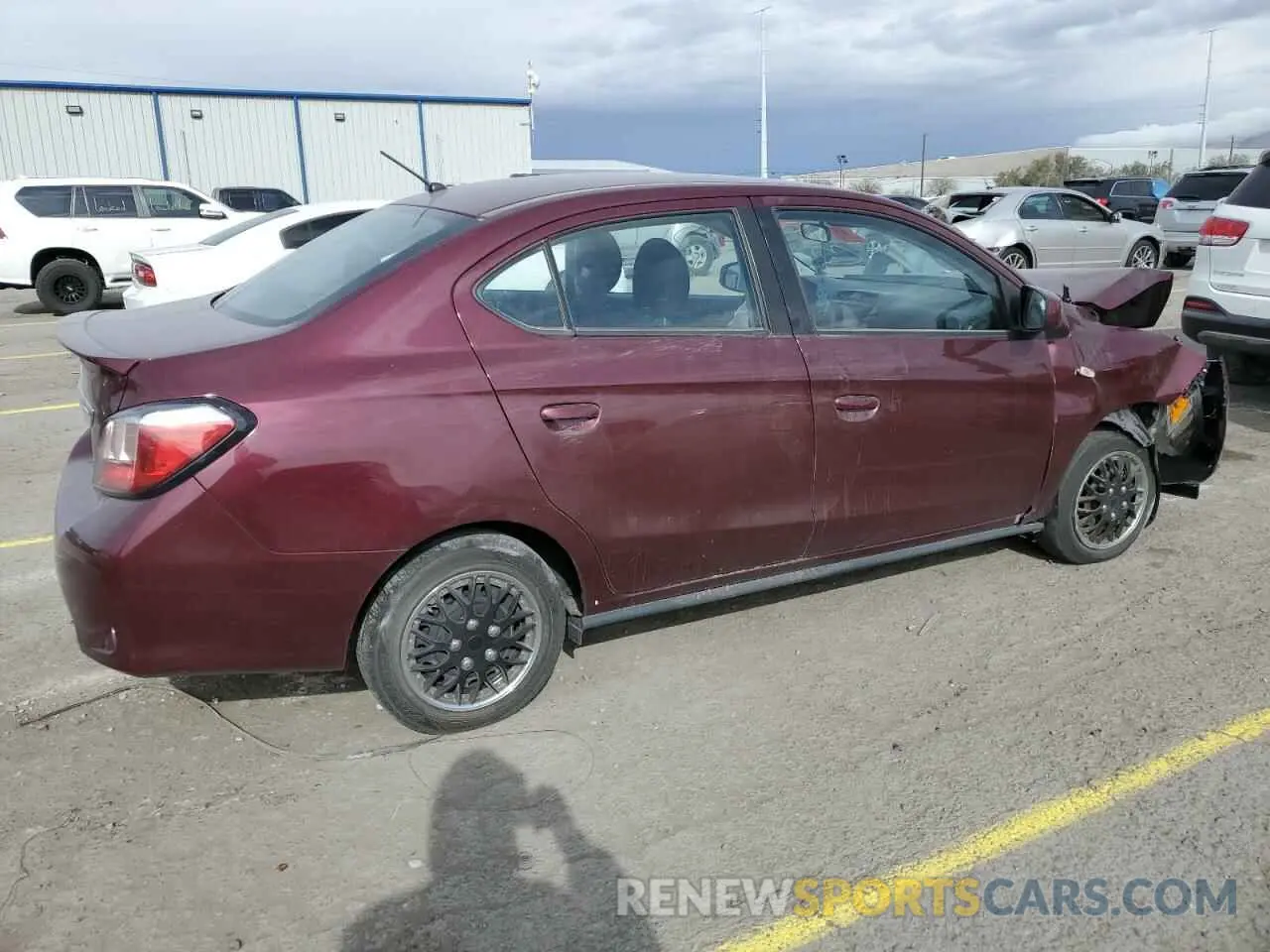 3 fotografías del automóvil dañado ML32FUFJ4MHF02893 MITSUBISHI MIRAGE 2021