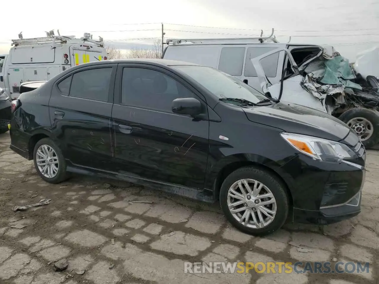 4 fotografías del automóvil dañado ML32FUFJ8MHF04582 MITSUBISHI MIRAGE 2021