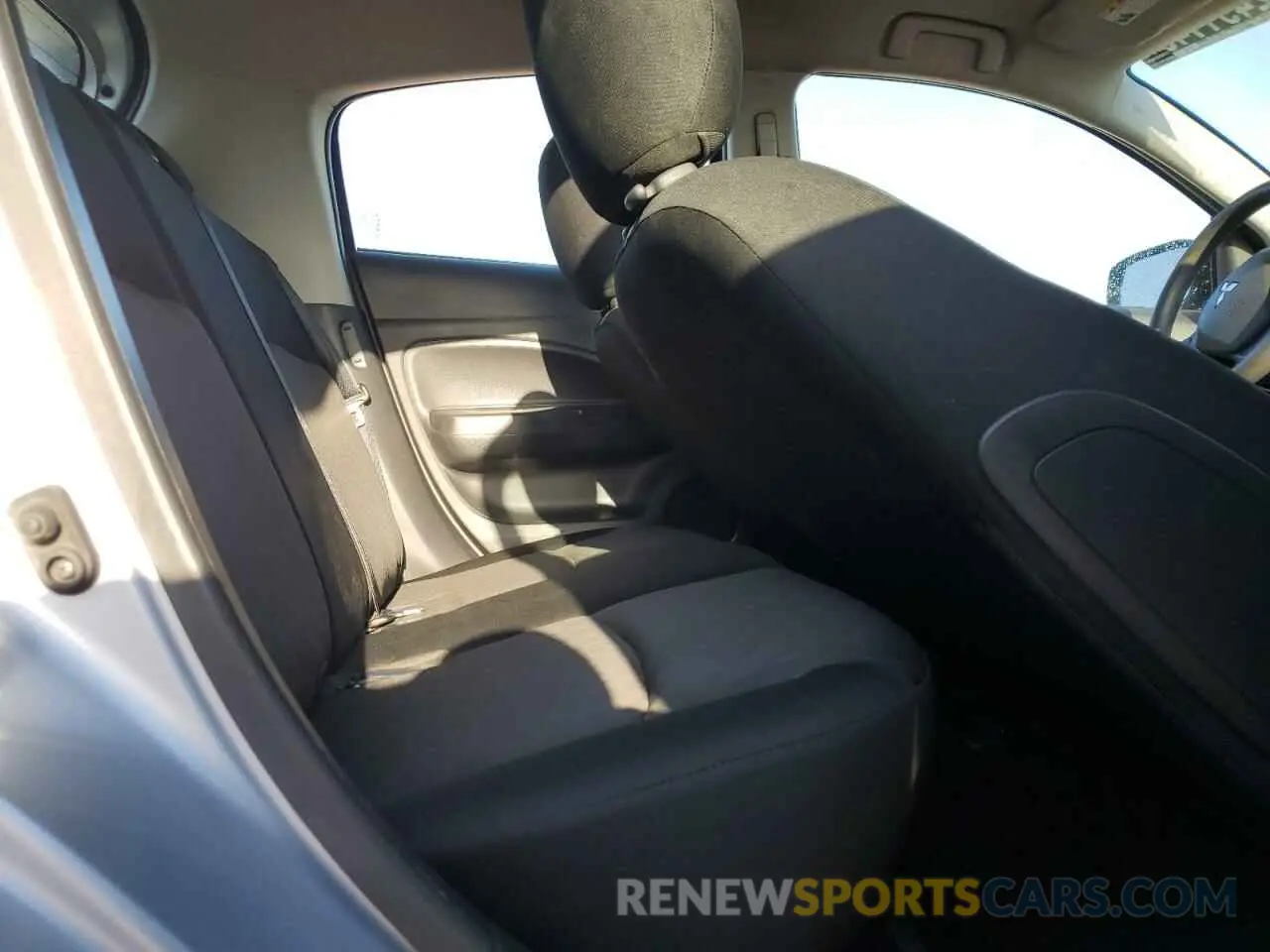 10 fotografías del automóvil dañado ML32AUHJ0NH002711 MITSUBISHI MIRAGE 2022