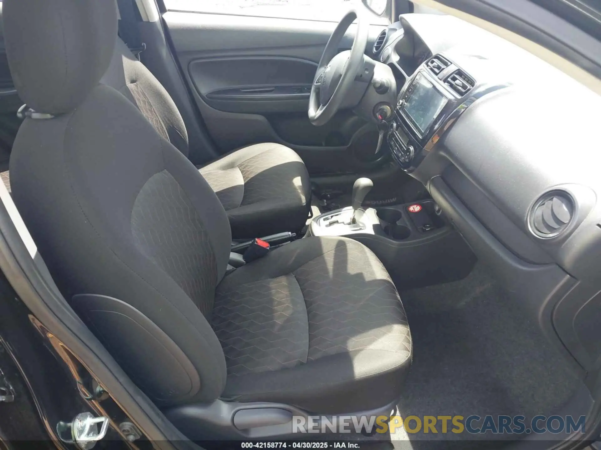 5 fotografías del automóvil dañado ML32AUHJ1NH005343 MITSUBISHI MIRAGE 2022