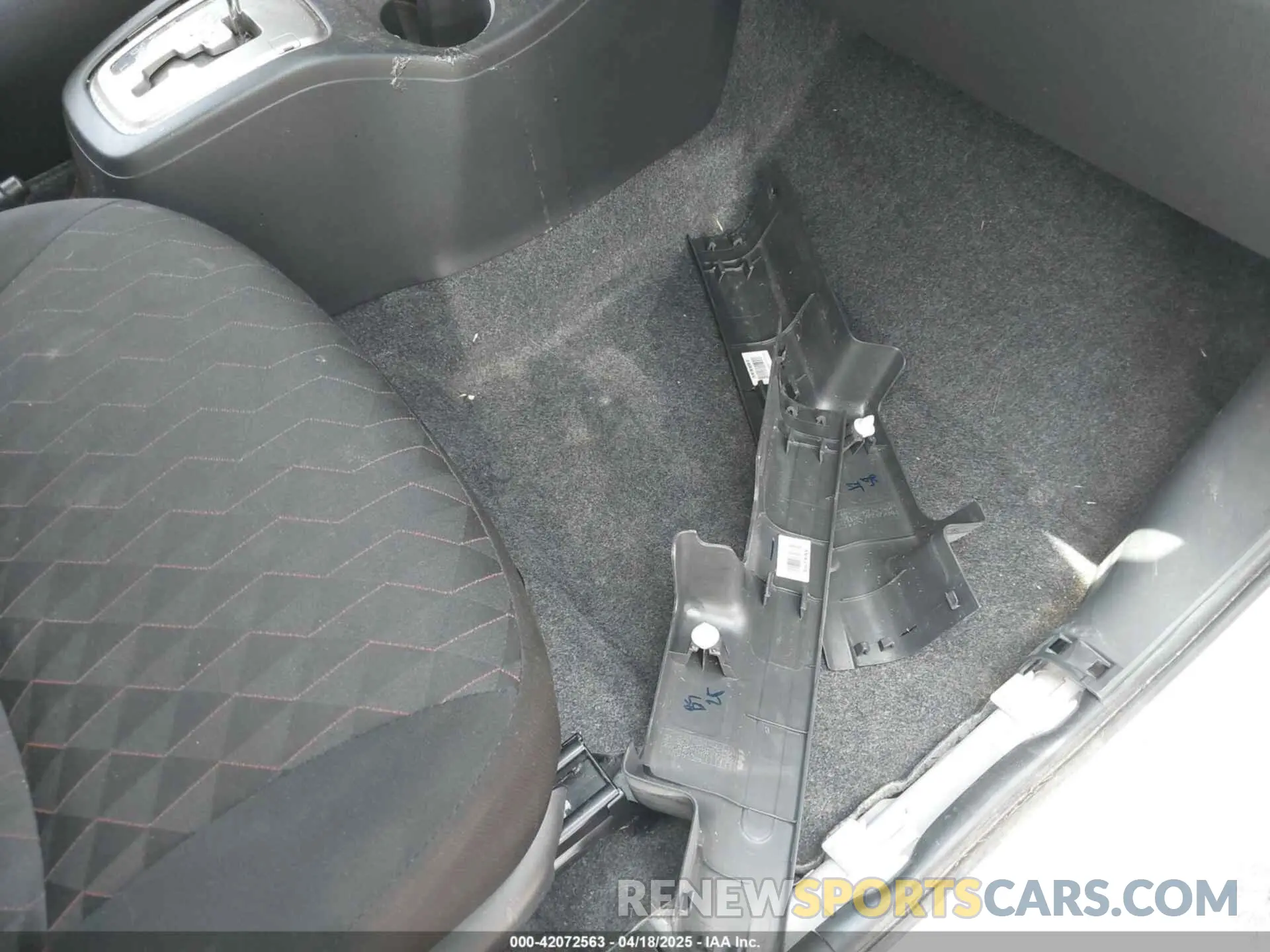 12 fotografías del automóvil dañado ML32AUHJ1NH007979 MITSUBISHI MIRAGE 2022