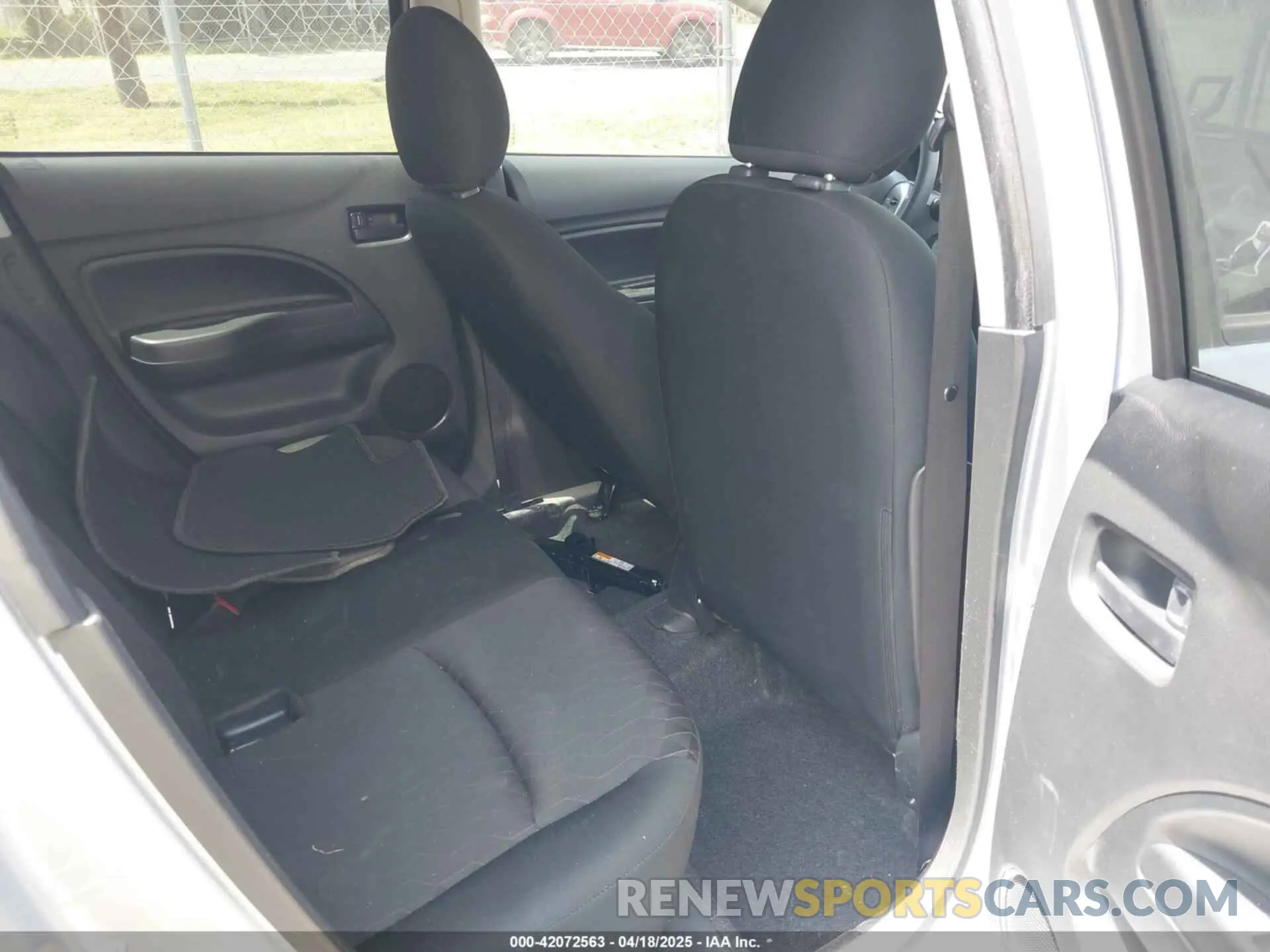 8 fotografías del automóvil dañado ML32AUHJ1NH007979 MITSUBISHI MIRAGE 2022