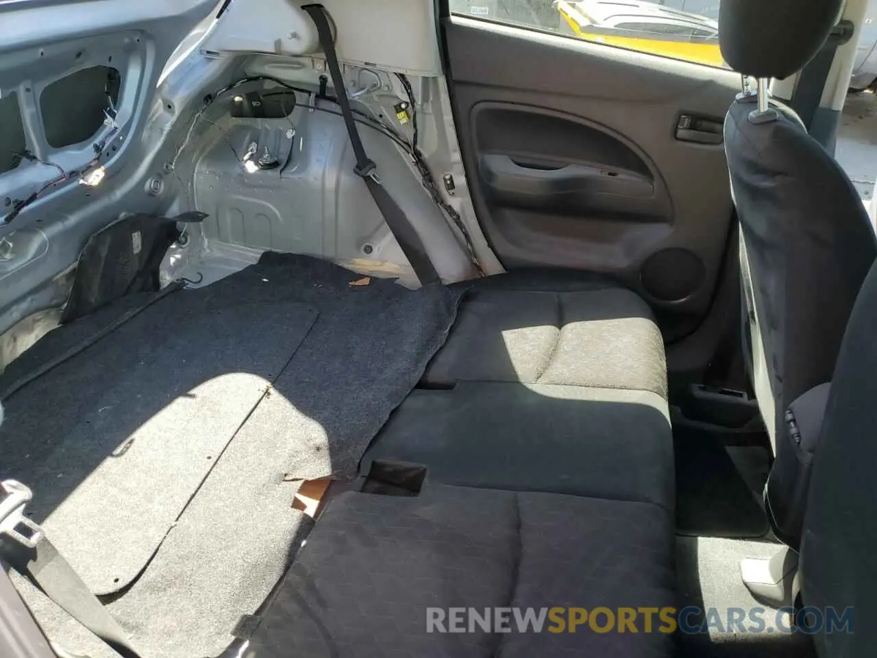11 fotografías del automóvil dañado ML32AUHJ3NH002069 MITSUBISHI MIRAGE 2022