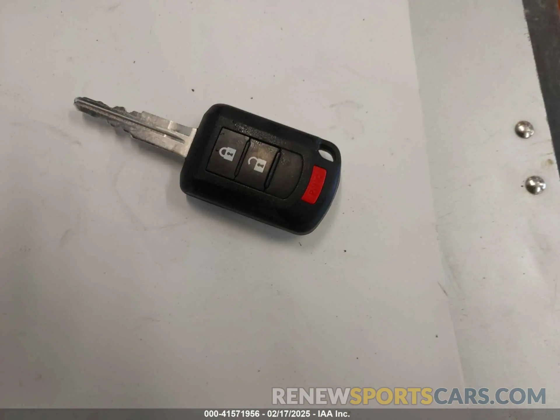 11 fotografías del automóvil dañado ML32AUHJ3NH005635 MITSUBISHI MIRAGE 2022