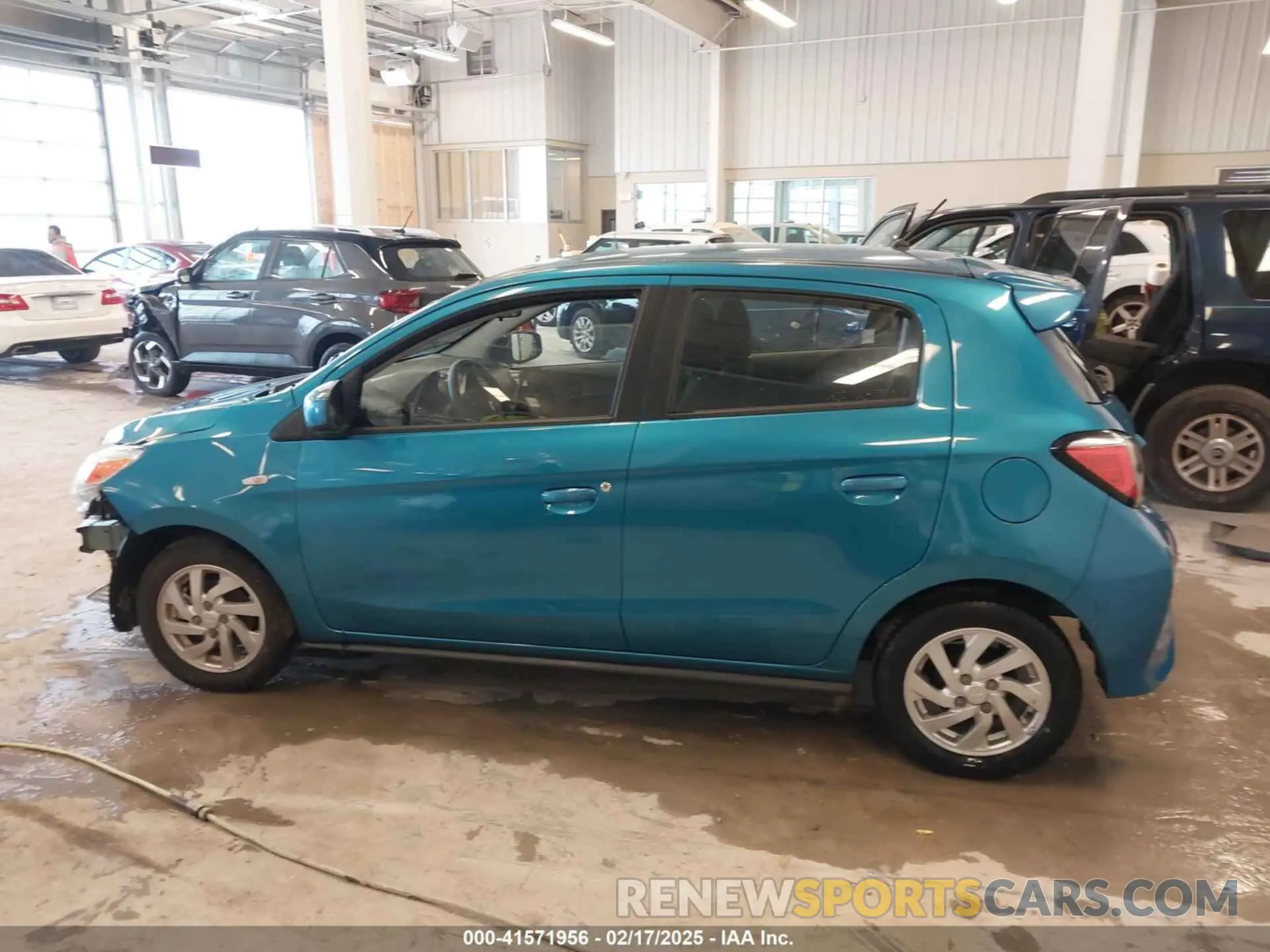 15 fotografías del automóvil dañado ML32AUHJ3NH005635 MITSUBISHI MIRAGE 2022