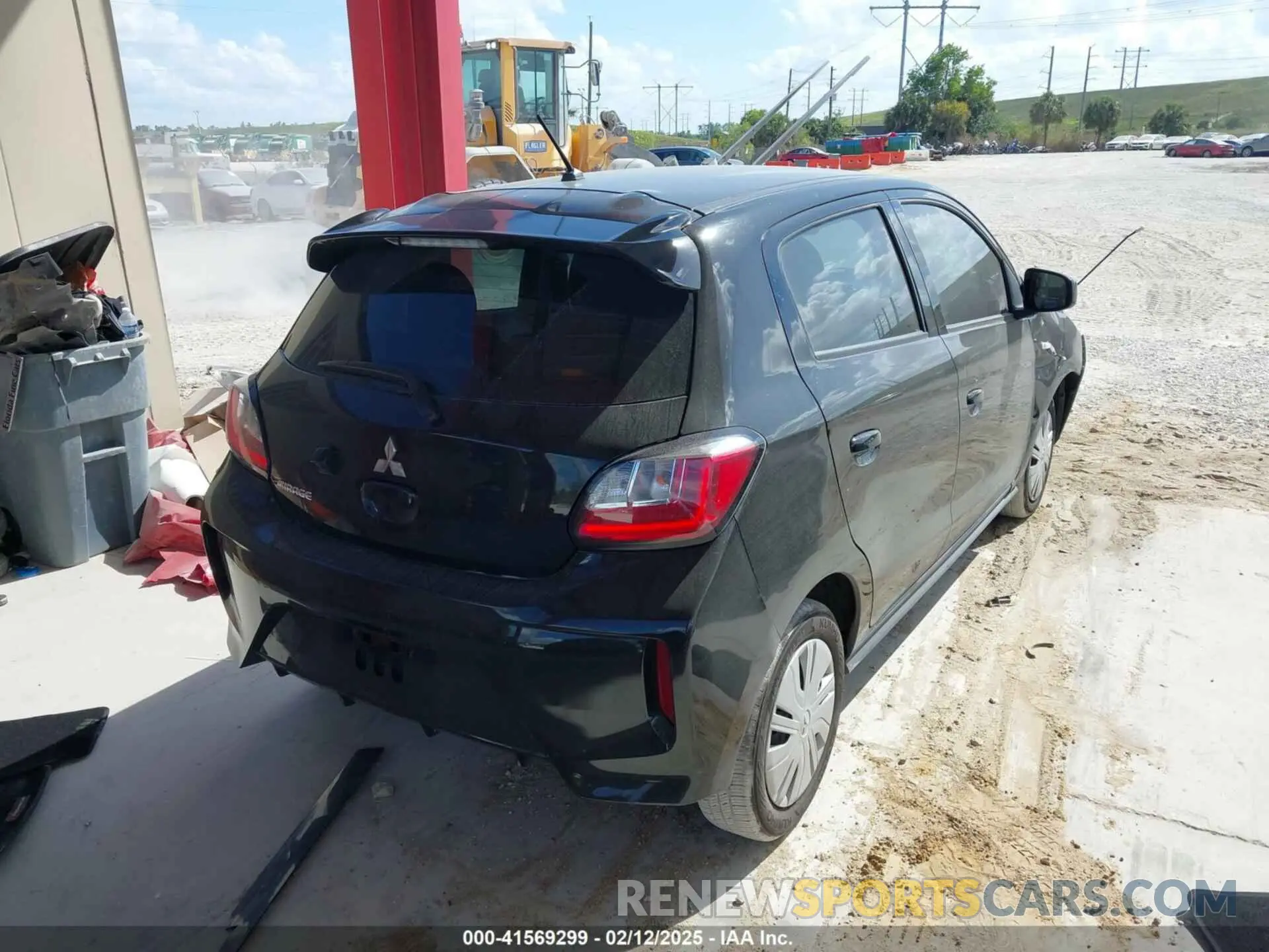 4 fotografías del automóvil dañado ML32AUHJ4NH004879 MITSUBISHI MIRAGE 2022