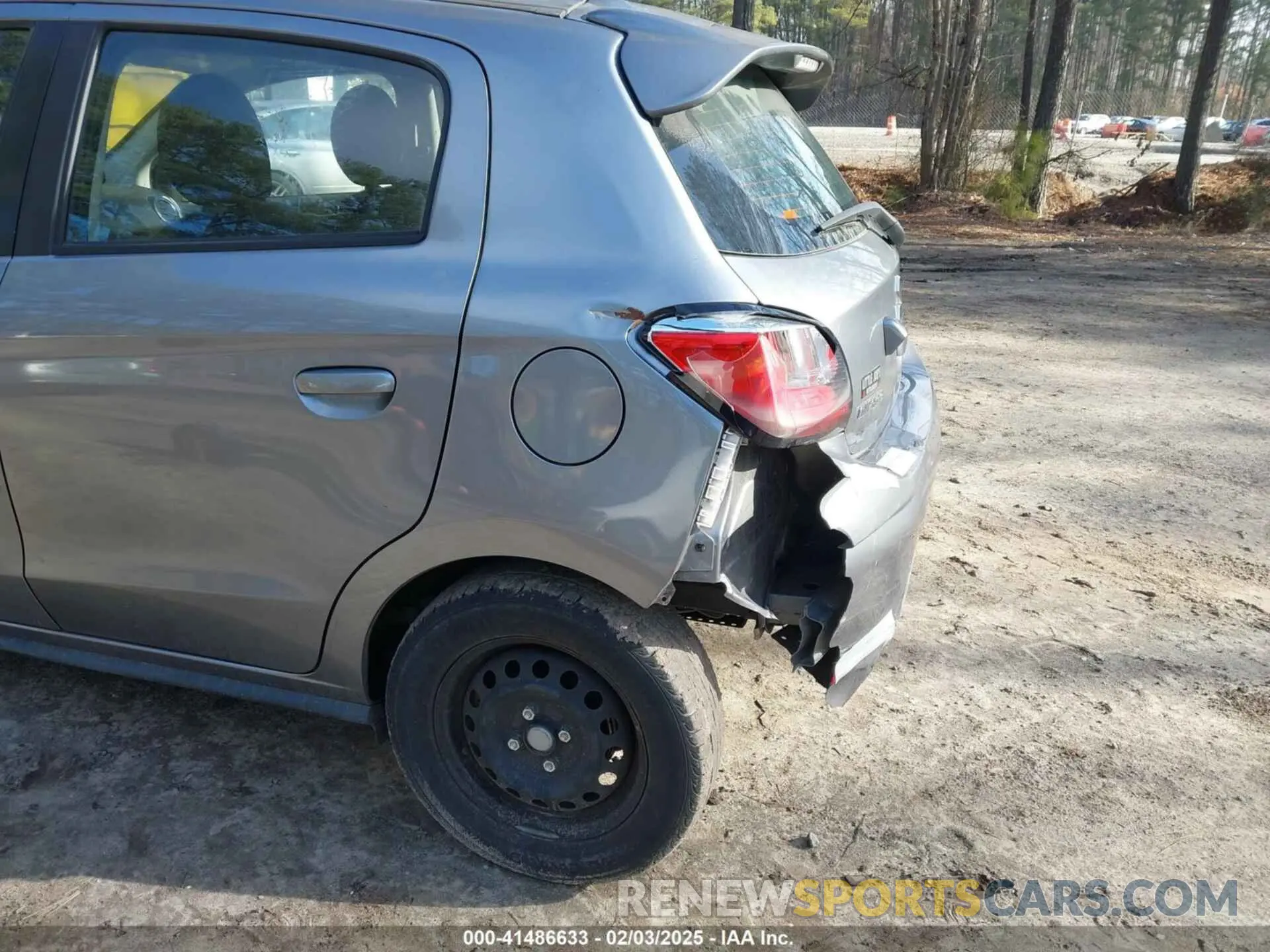 18 fotografías del automóvil dañado ML32AUHJ8NH008546 MITSUBISHI MIRAGE 2022