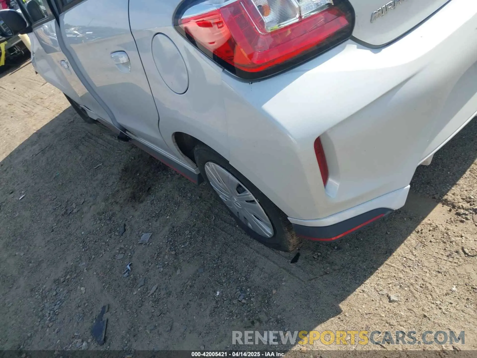 21 fotografías del automóvil dañado ML32AUHJ9NH008054 MITSUBISHI MIRAGE 2022