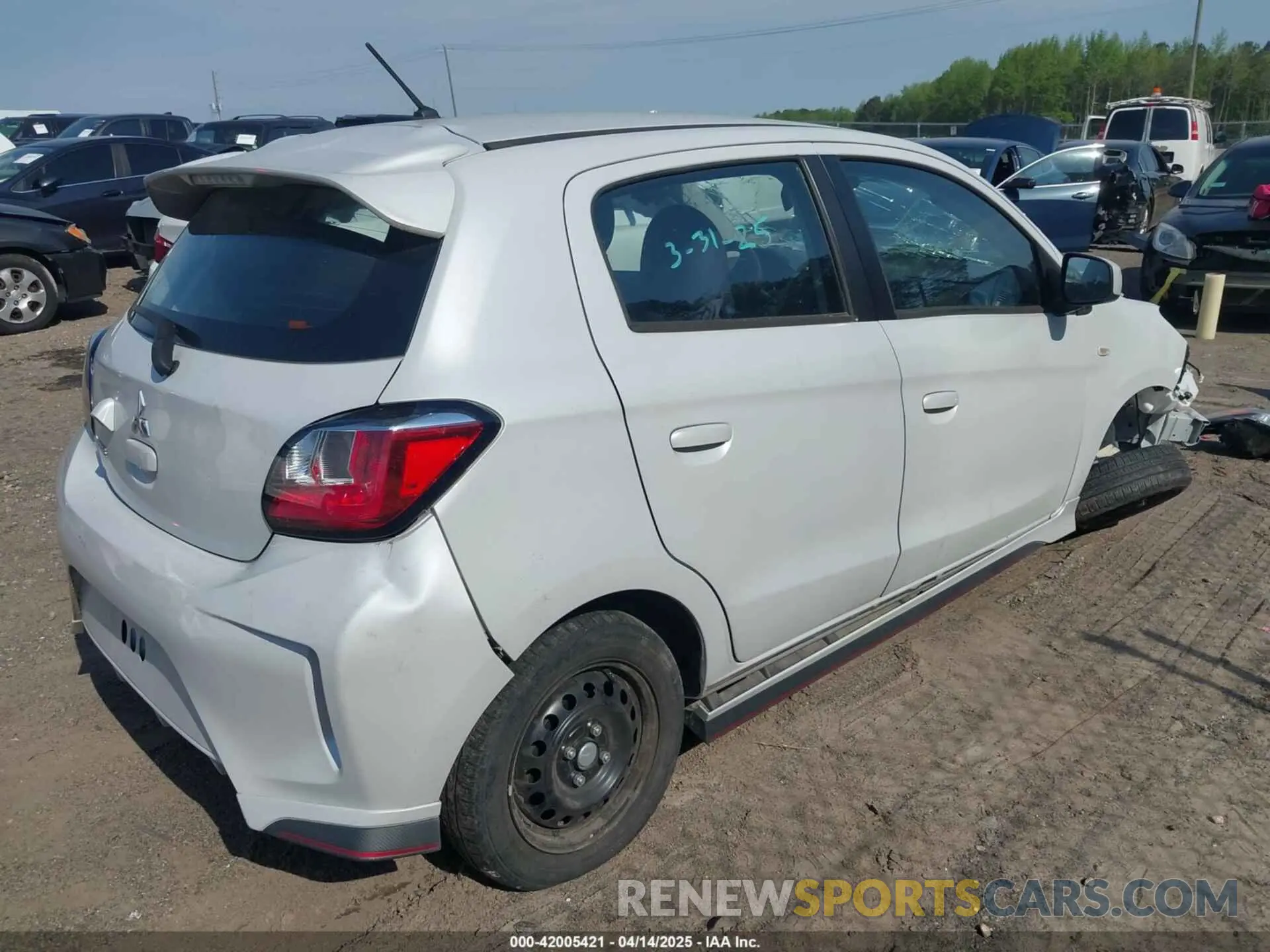 4 fotografías del automóvil dañado ML32AUHJ9NH008054 MITSUBISHI MIRAGE 2022