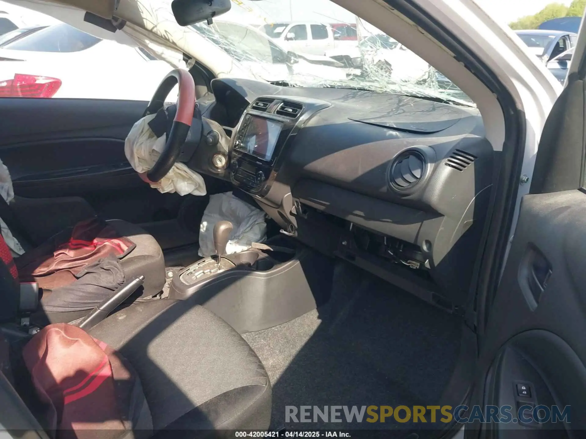 5 fotografías del automóvil dañado ML32AUHJ9NH008054 MITSUBISHI MIRAGE 2022