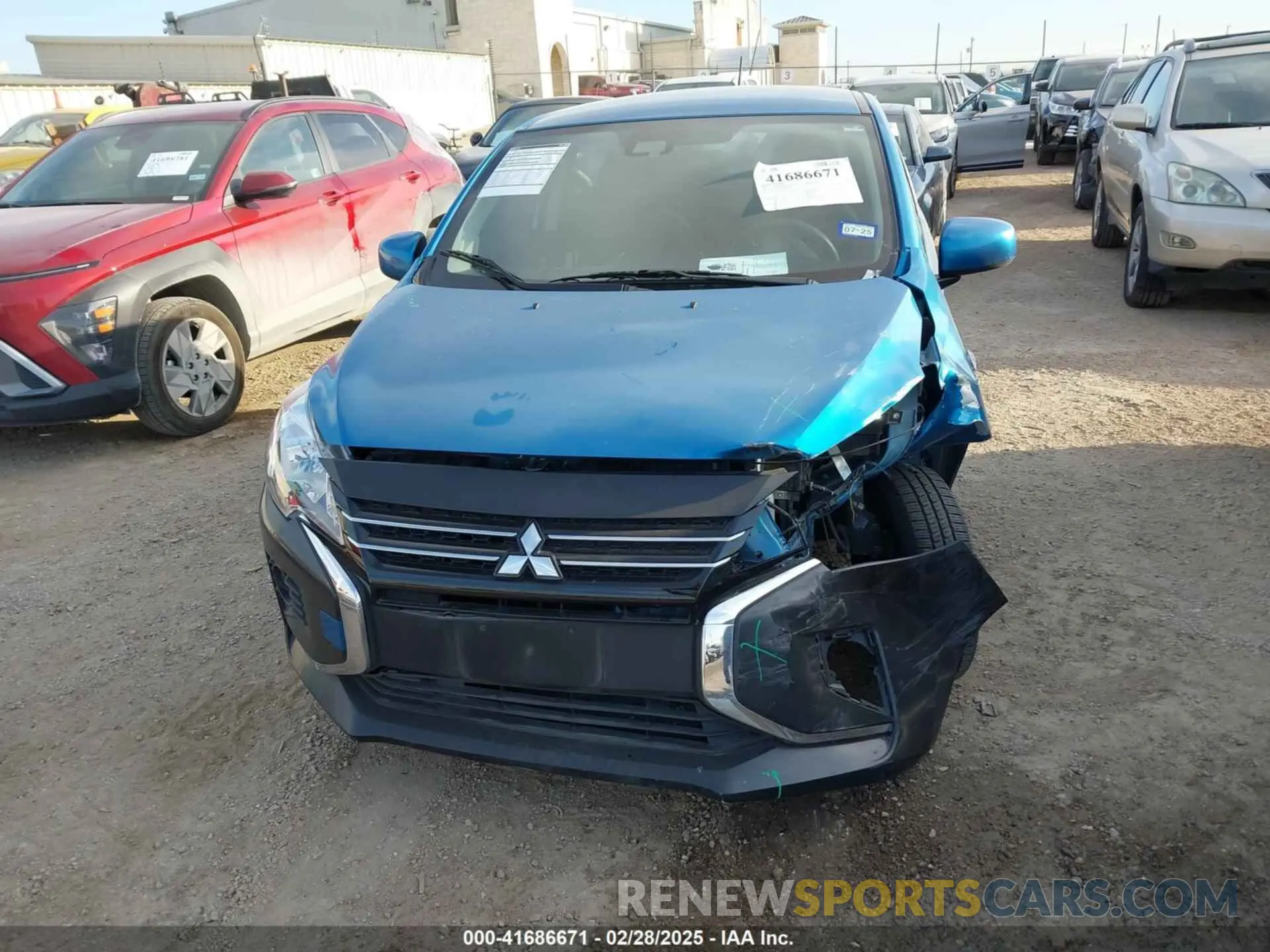12 fotografías del automóvil dañado ML32AUHJXNH007589 MITSUBISHI MIRAGE 2022