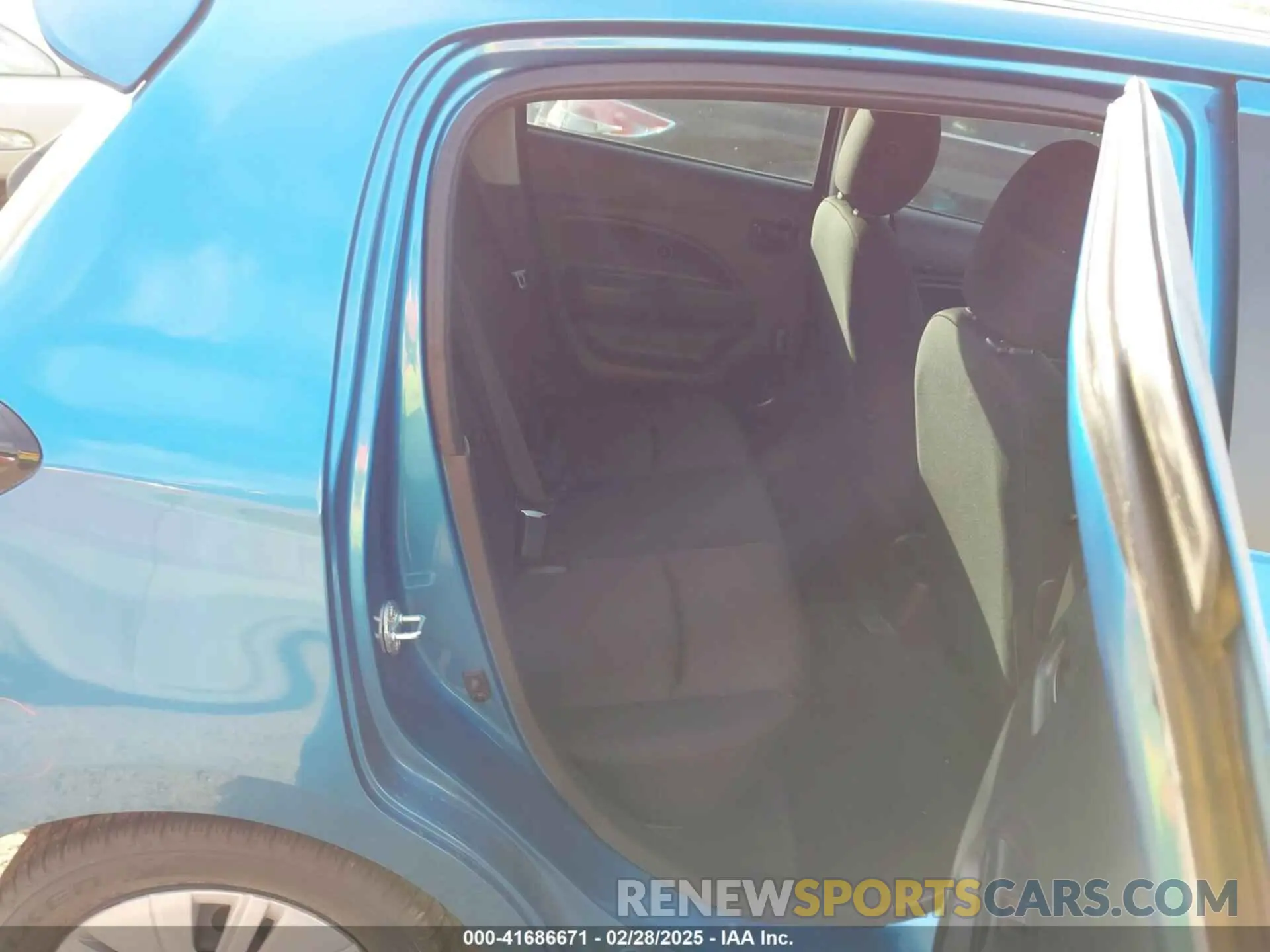 8 fotografías del automóvil dañado ML32AUHJXNH007589 MITSUBISHI MIRAGE 2022