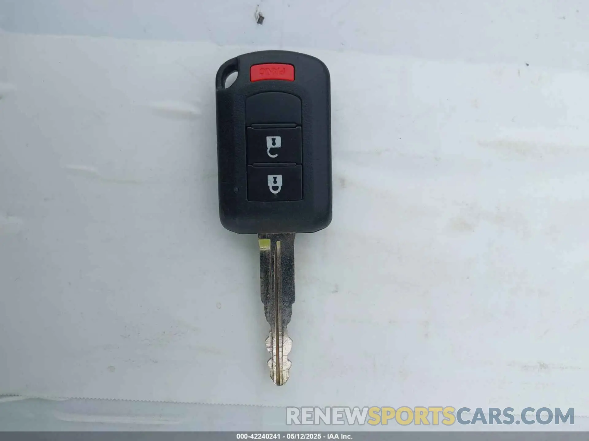 11 fotografías del automóvil dañado ML32AUHJXNH009861 MITSUBISHI MIRAGE 2022