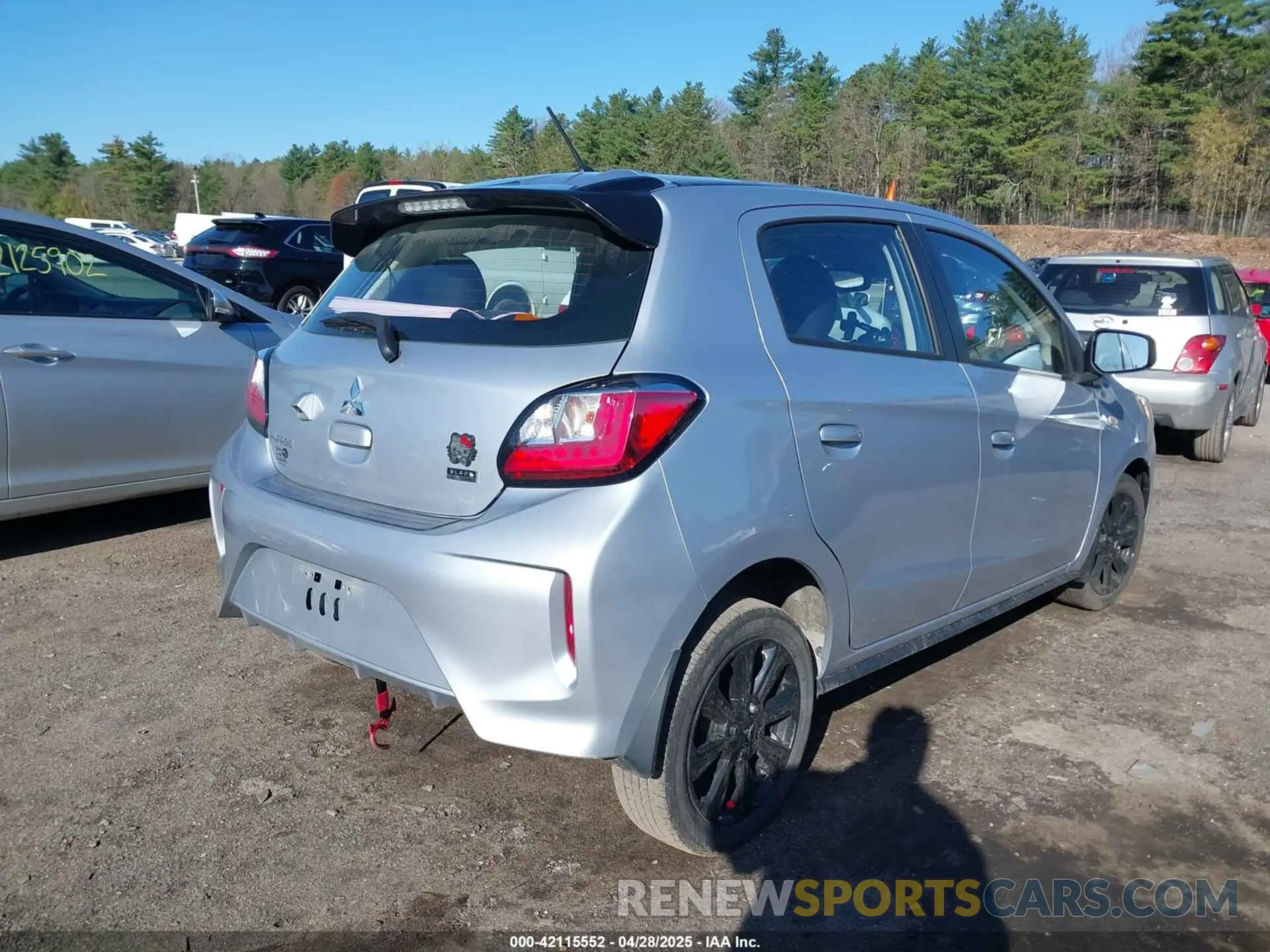 4 fotografías del automóvil dañado ML32AWHJ1NH006102 MITSUBISHI MIRAGE 2022
