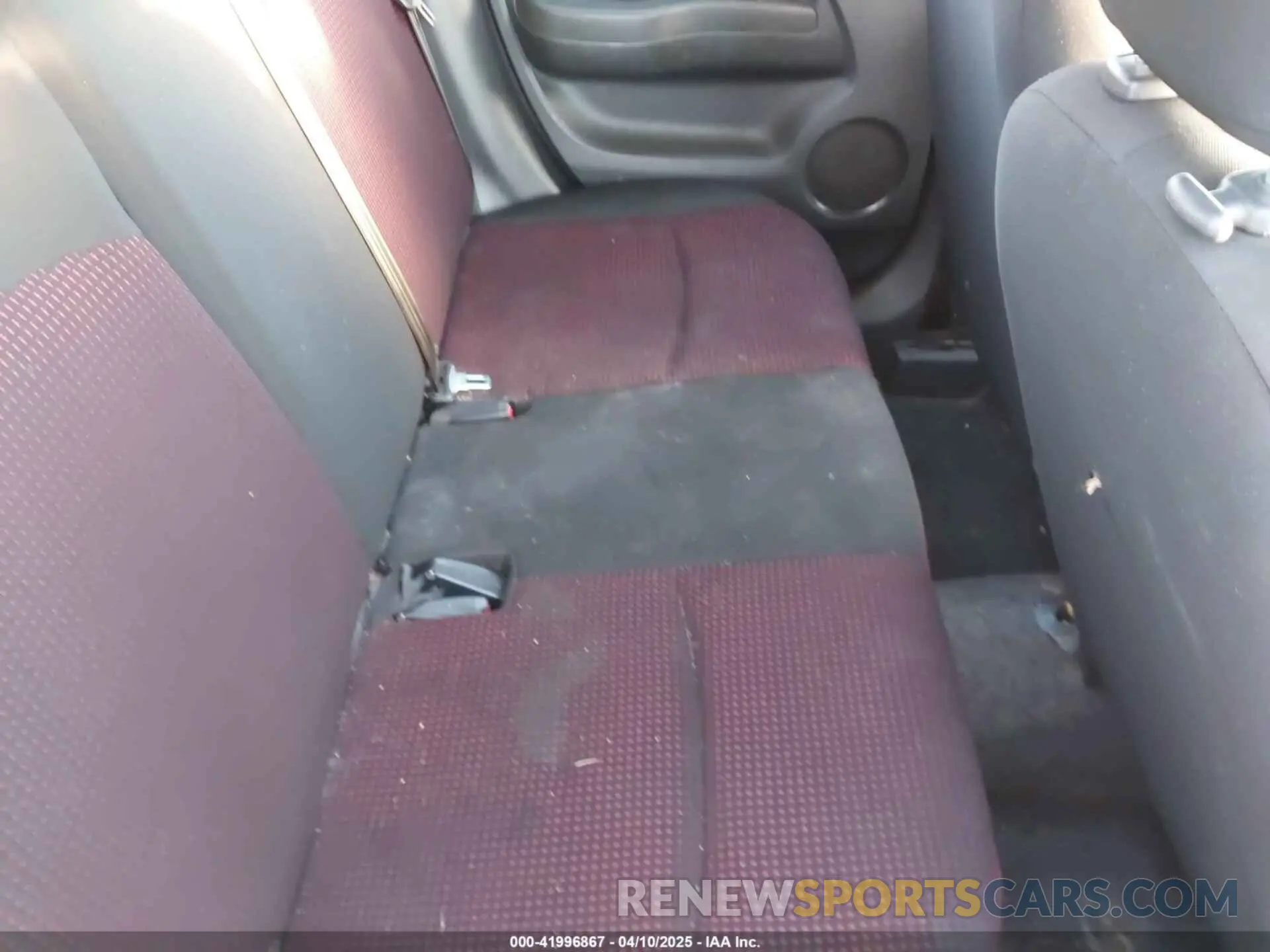 8 fotografías del automóvil dañado ML32AWHJ4NH001122 MITSUBISHI MIRAGE 2022
