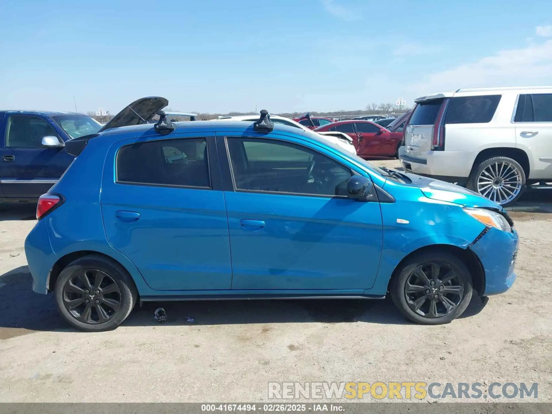 13 fotografías del automóvil dañado ML32AWHJXNH004963 MITSUBISHI MIRAGE 2022