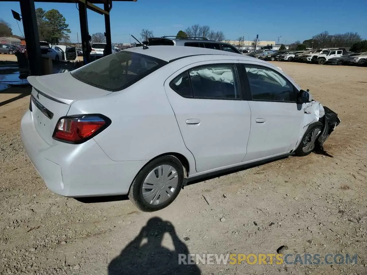 3 fotografías del automóvil dañado ML32FUFJ5NHF05965 MITSUBISHI MIRAGE 2022