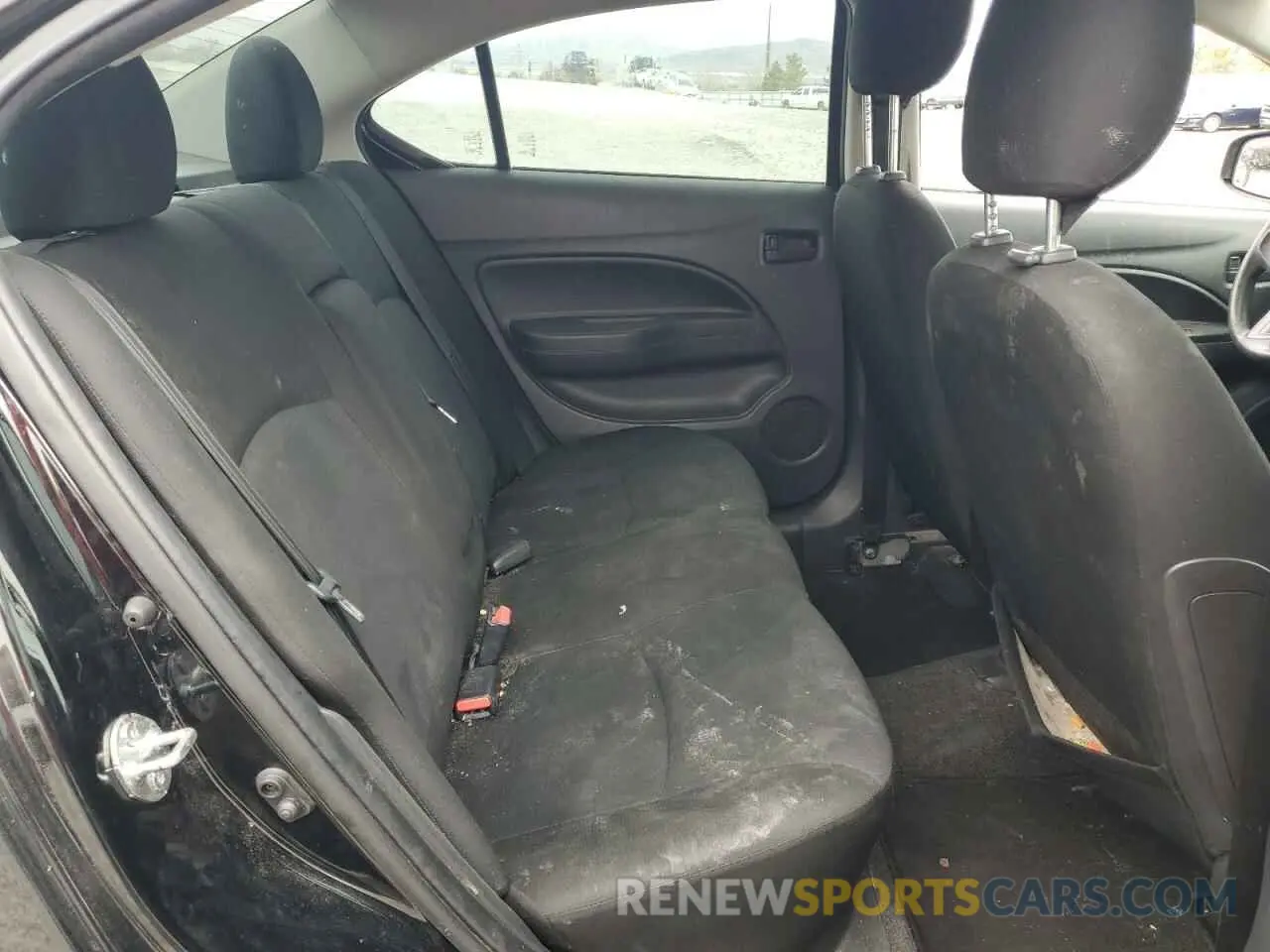 10 fotografías del automóvil dañado ML32FUFJ8NHF06978 MITSUBISHI MIRAGE 2022