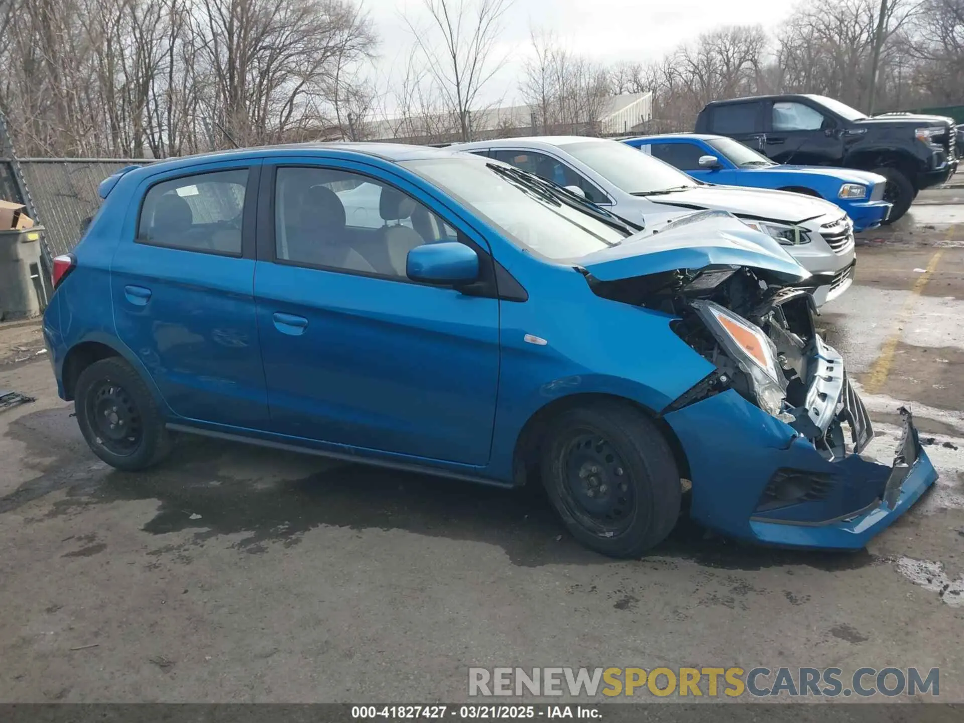 14 fotografías del automóvil dañado ML32AUHJ0PH001822 MITSUBISHI MIRAGE 2023