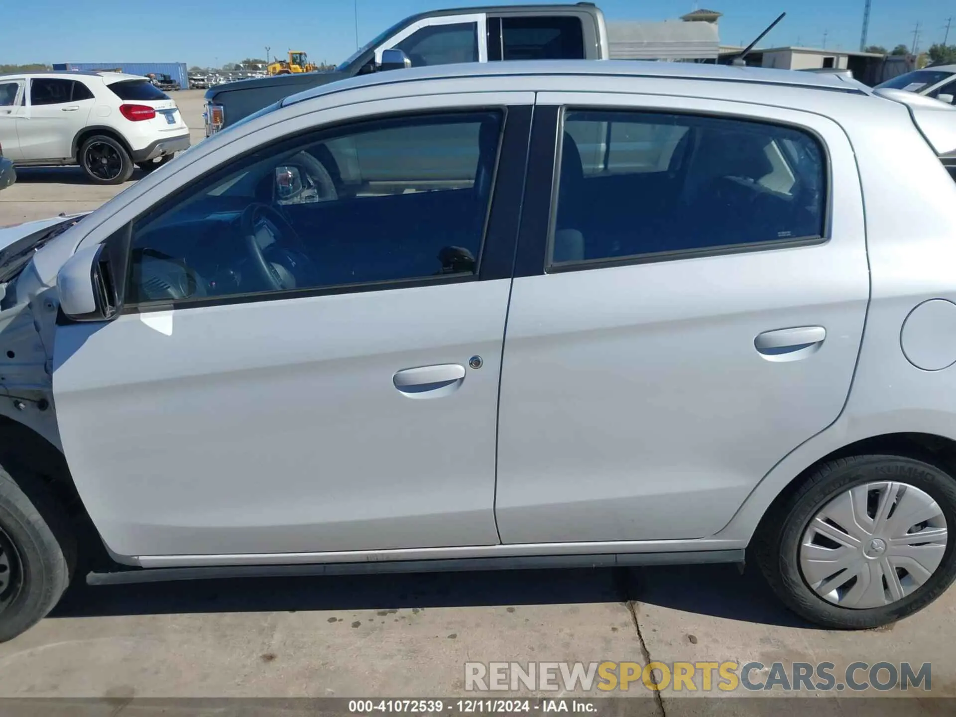 15 fotografías del automóvil dañado ML32AUHJ1PH000405 MITSUBISHI MIRAGE 2023
