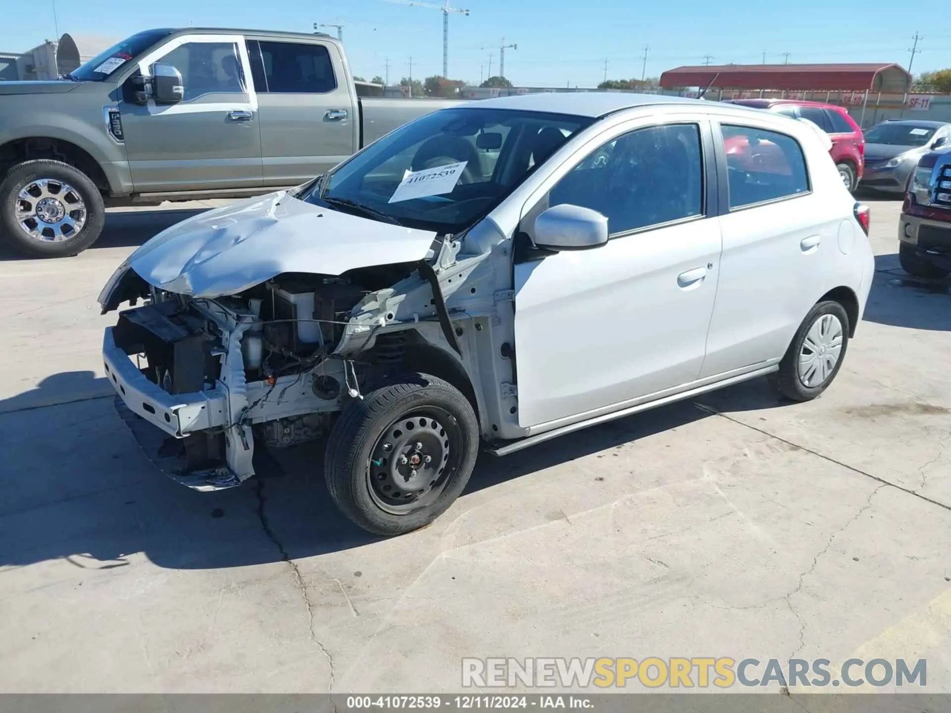 2 fotografías del automóvil dañado ML32AUHJ1PH000405 MITSUBISHI MIRAGE 2023