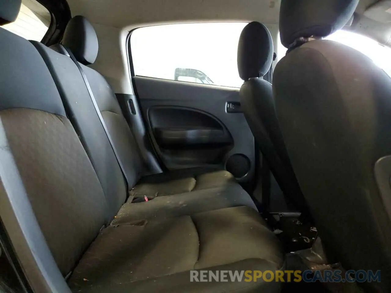 10 fotografías del automóvil dañado ML32AUHJ1PH002283 MITSUBISHI MIRAGE 2023