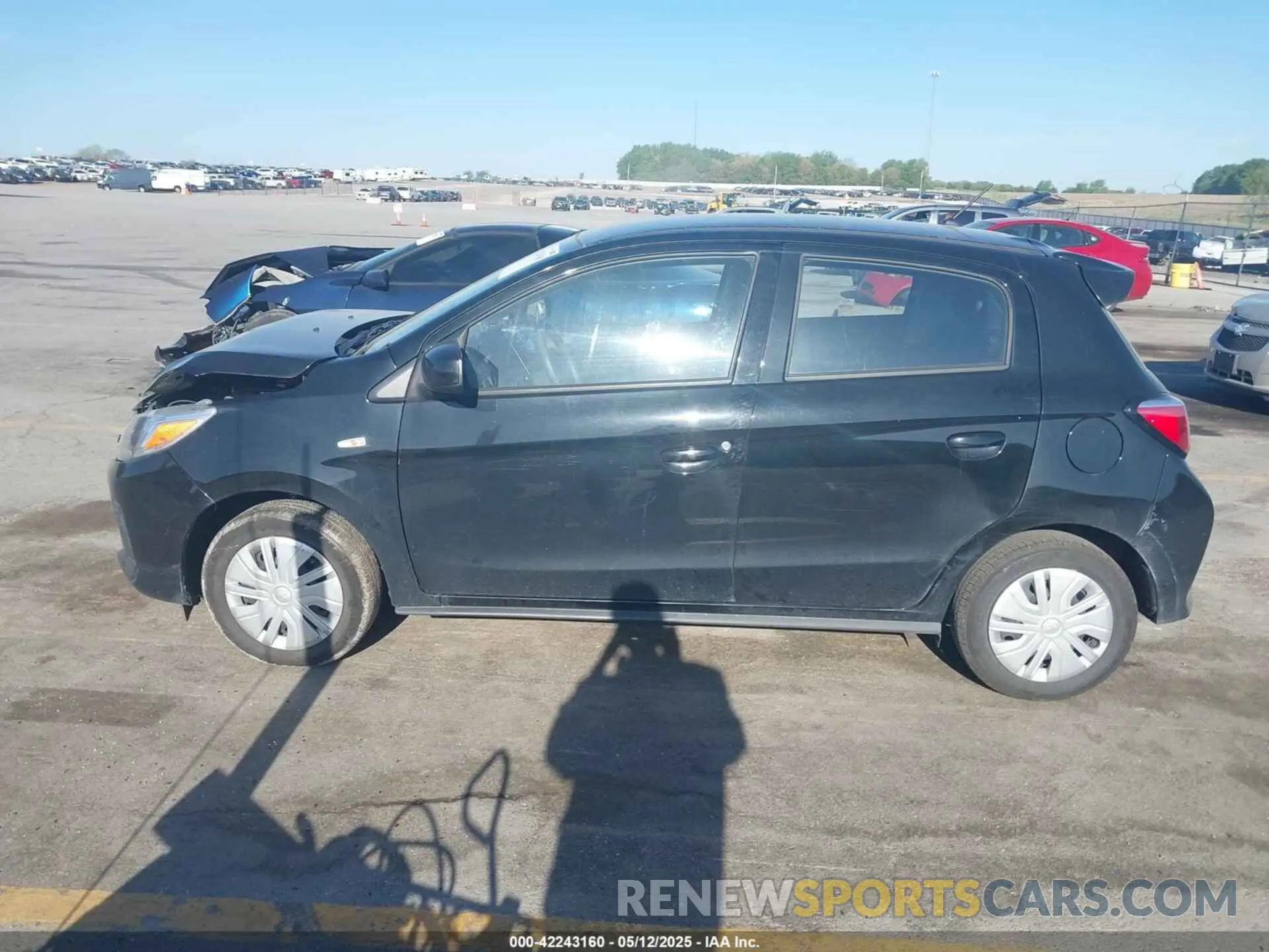 14 fotografías del automóvil dañado ML32AUHJ4PH005923 MITSUBISHI MIRAGE 2023
