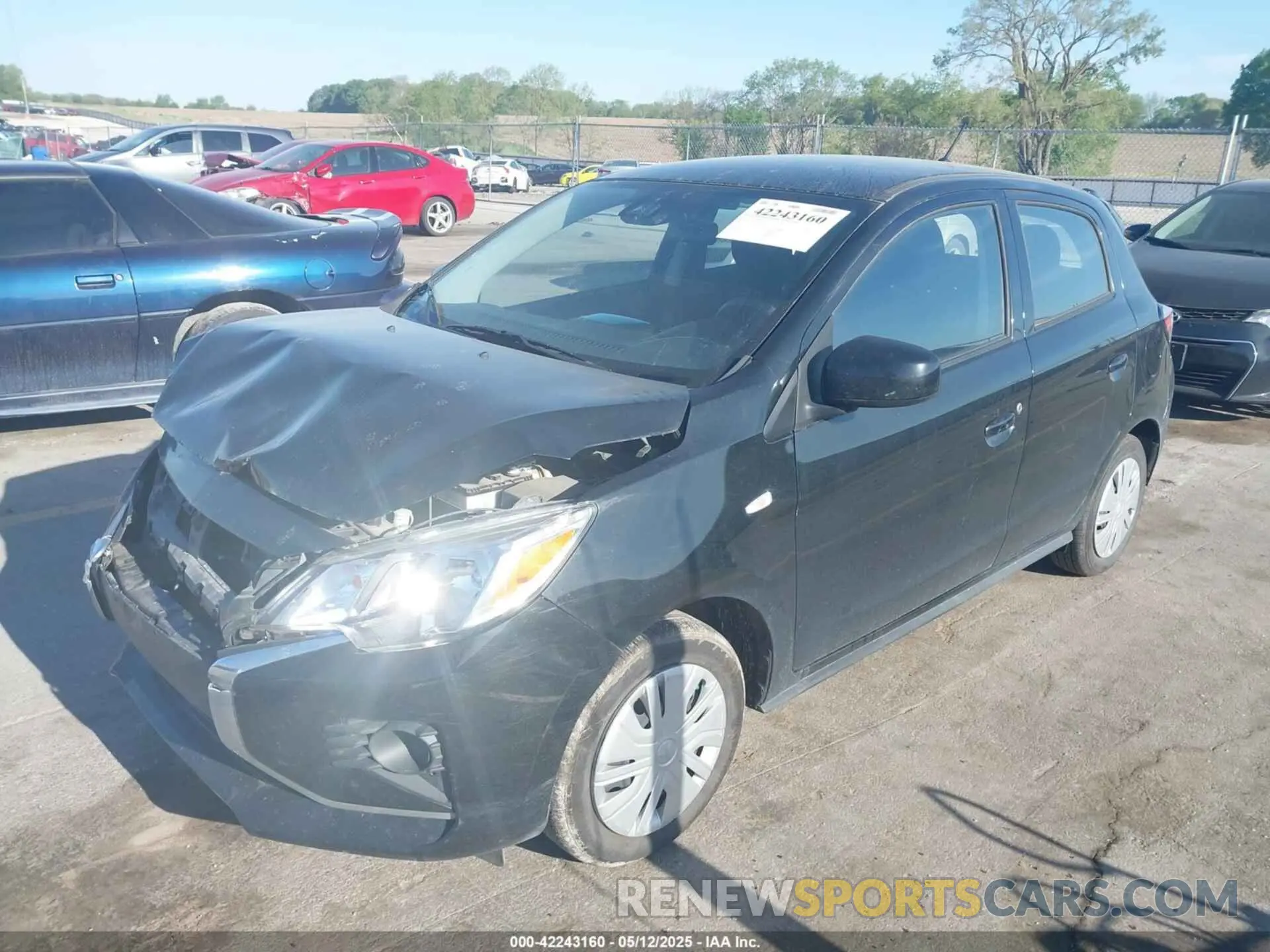 2 fotografías del automóvil dañado ML32AUHJ4PH005923 MITSUBISHI MIRAGE 2023