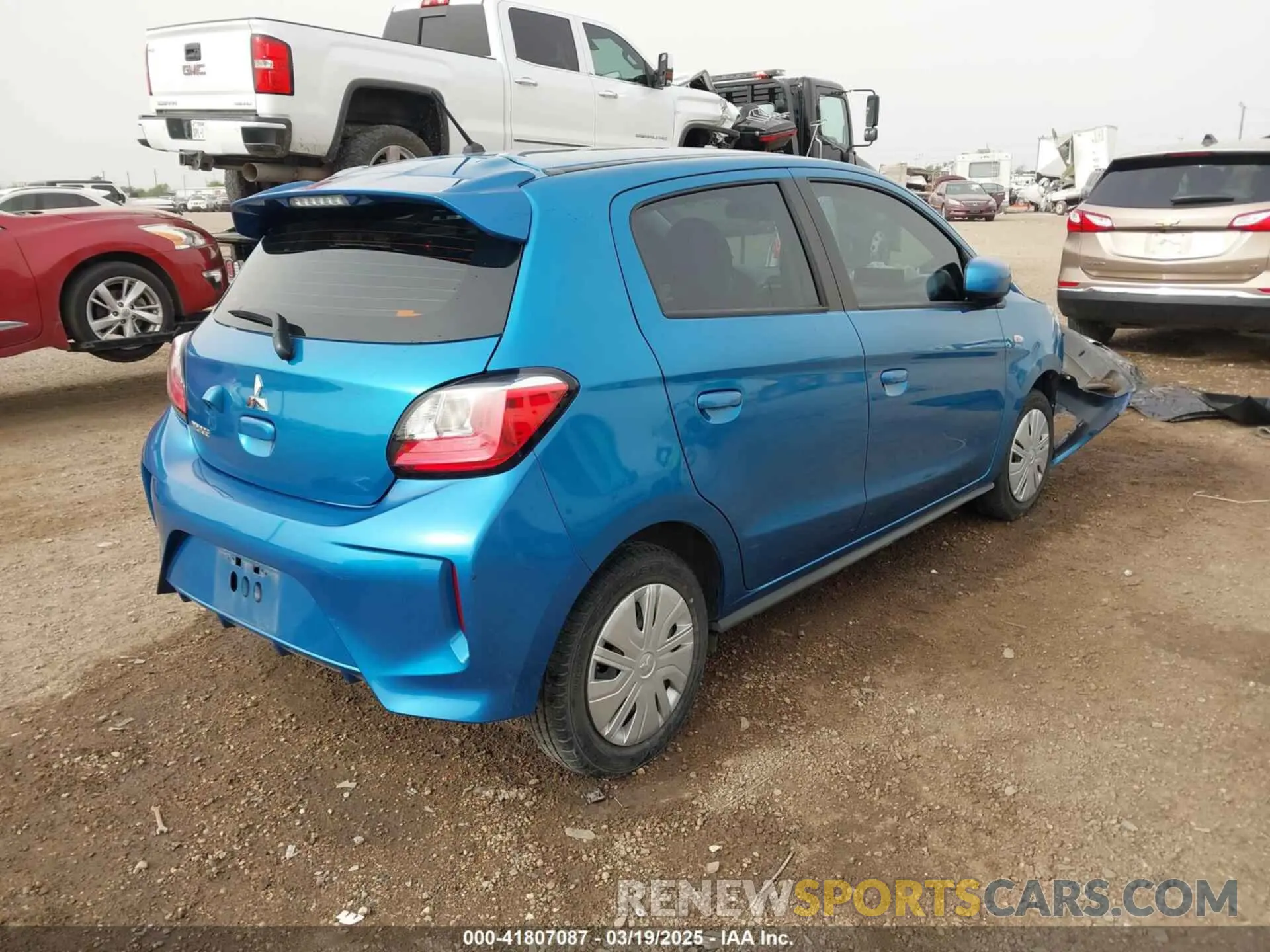4 fotografías del automóvil dañado ML32AUHJ9PH001866 MITSUBISHI MIRAGE 2023