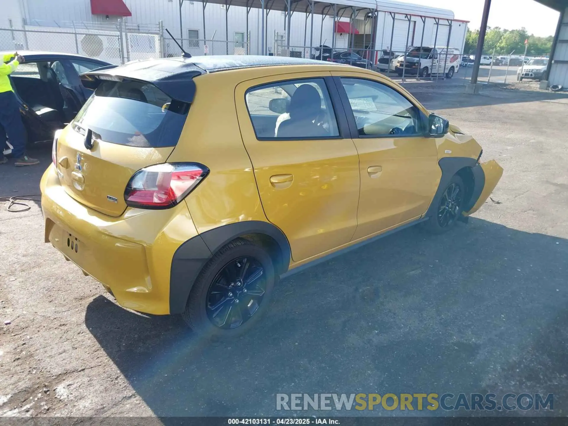 4 fotografías del automóvil dañado ML32AWHJ2PH006600 MITSUBISHI MIRAGE 2023