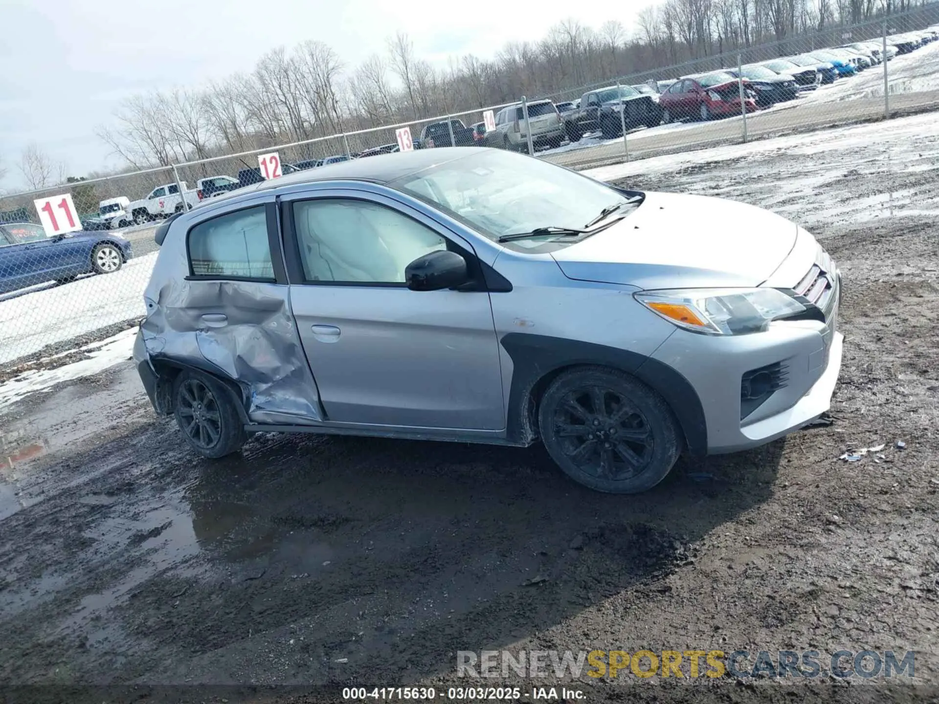 12 fotografías del automóvil dañado ML32AWHJ7PH000985 MITSUBISHI MIRAGE 2023