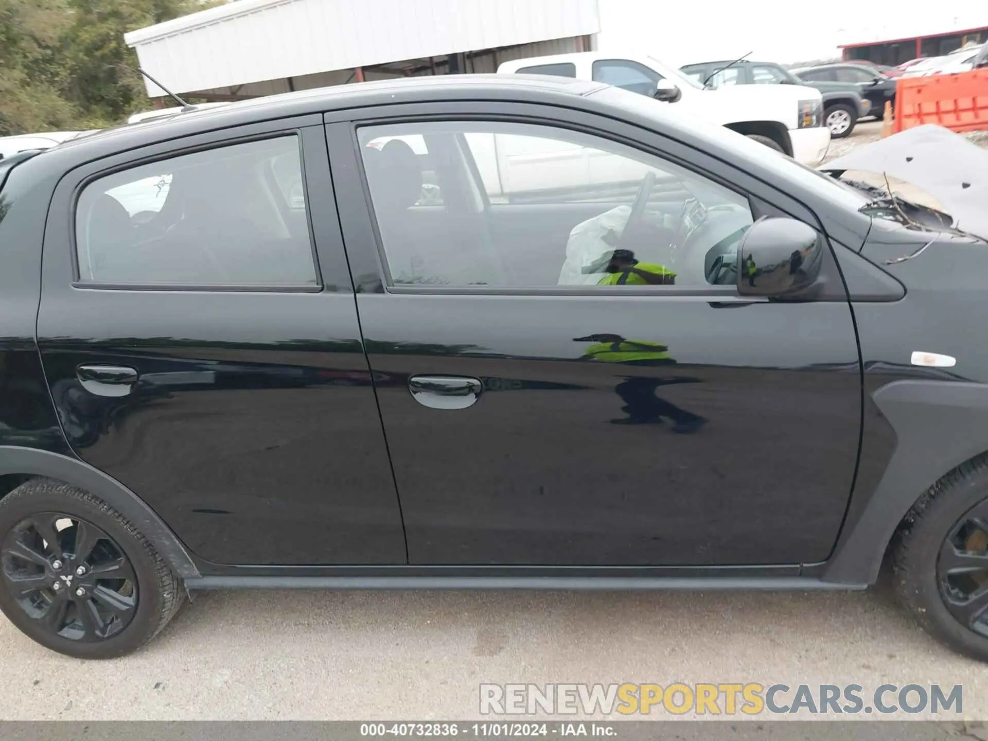 13 fotografías del automóvil dañado ML32AWHJXPH006389 MITSUBISHI MIRAGE 2023