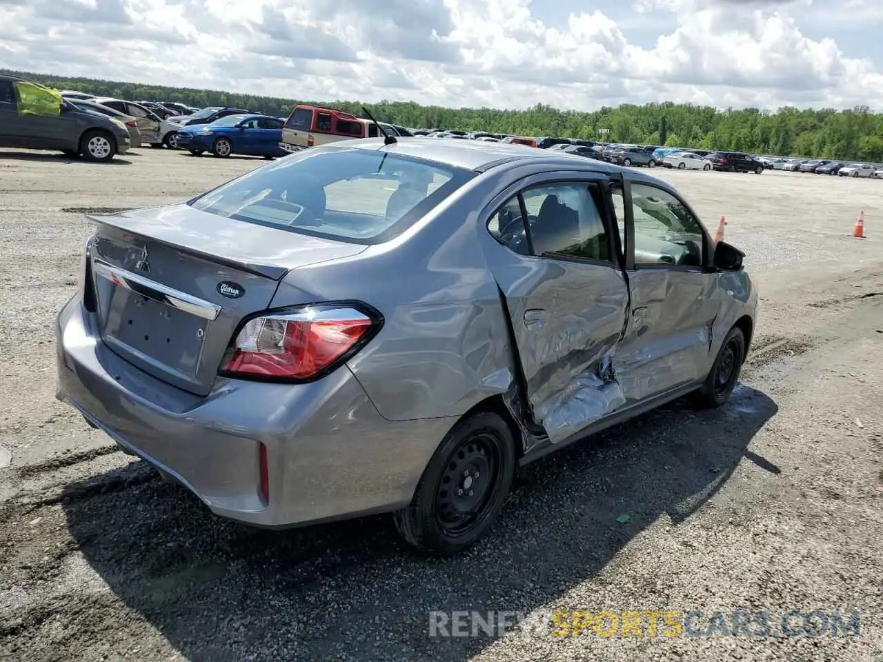 3 fotografías del automóvil dañado ML32FUFJ0PHF03852 MITSUBISHI MIRAGE 2023