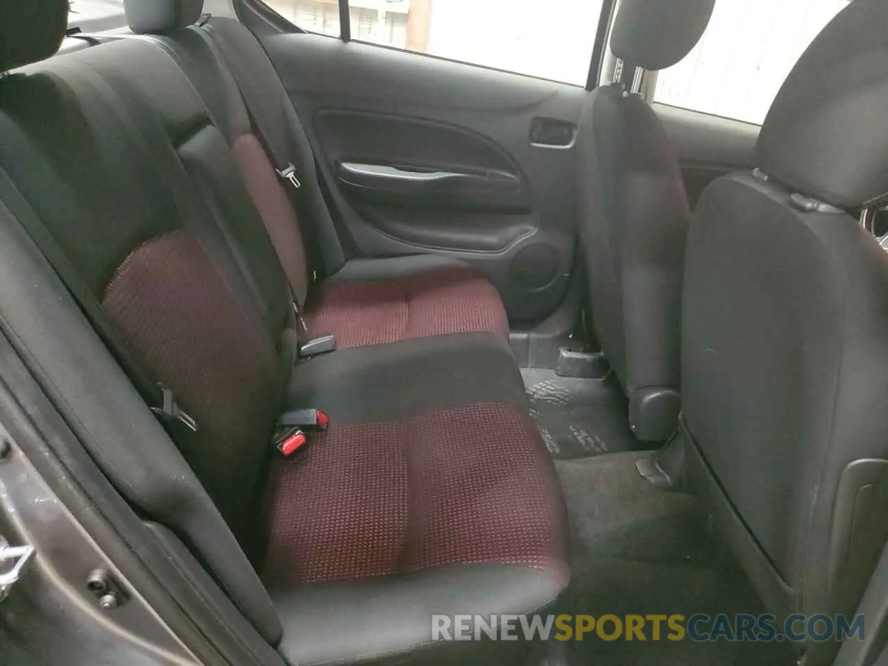10 fotografías del automóvil dañado ML32FUFJ3PHF05143 MITSUBISHI MIRAGE 2023