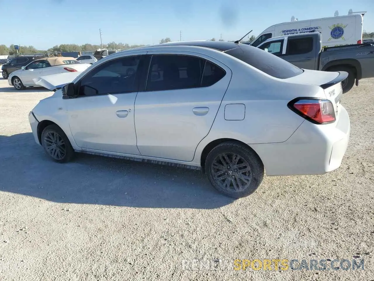 2 fotografías del automóvil dañado ML32FUFJ9PHF04823 MITSUBISHI MIRAGE 2023