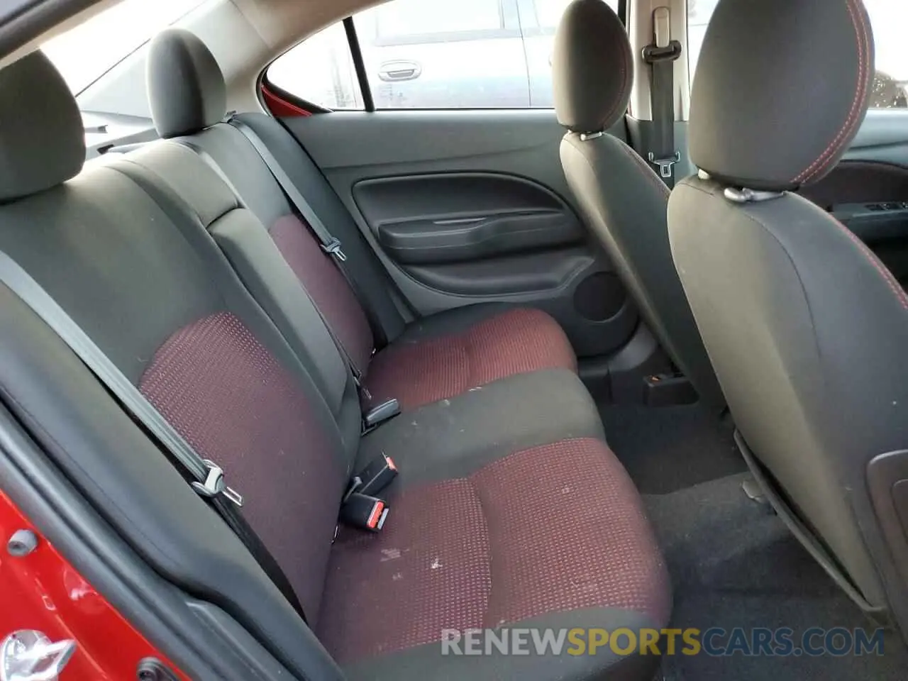 10 fotografías del automóvil dañado ML32FUFJ9PHF05857 MITSUBISHI MIRAGE 2023