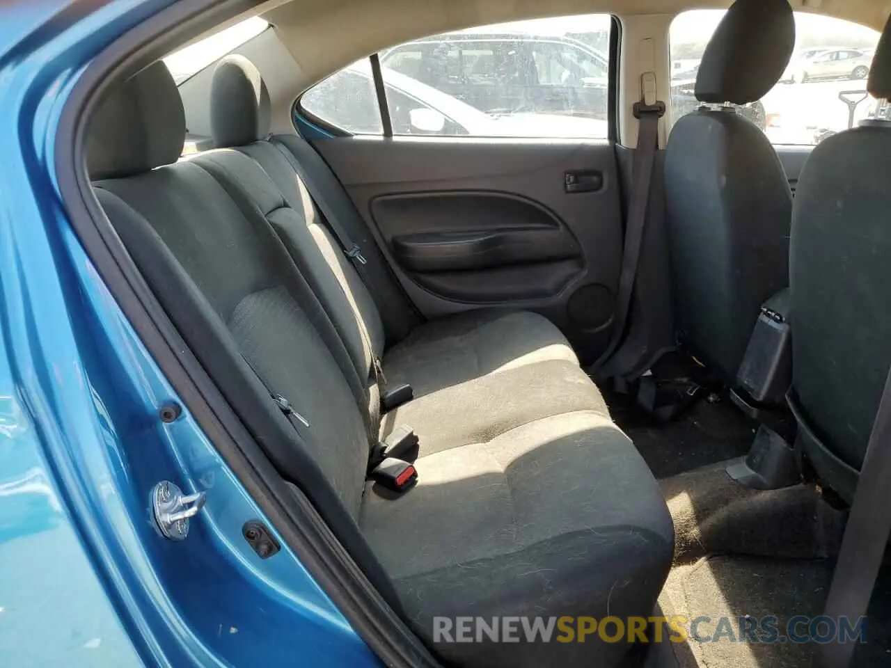 11 fotografías del automóvil dañado ML32FUFJ9PHF06037 MITSUBISHI MIRAGE 2023