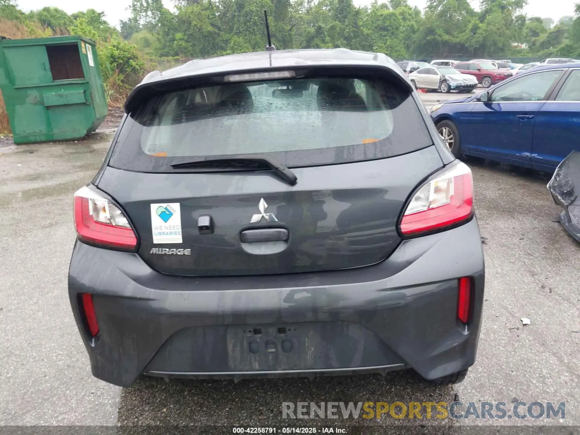 17 fotografías del automóvil dañado ML32AUHJ0RH003637 MITSUBISHI MIRAGE 2024