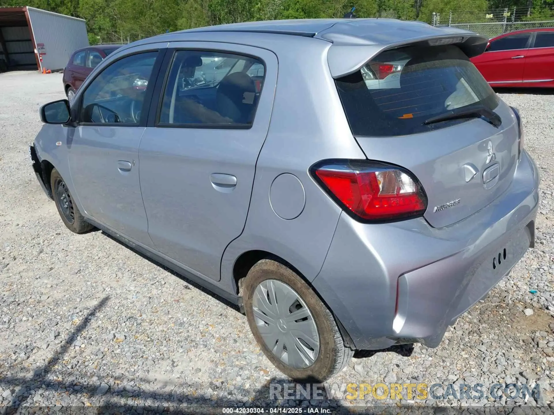 3 fotografías del automóvil dañado ML32AUHJ0RH009969 MITSUBISHI MIRAGE 2024