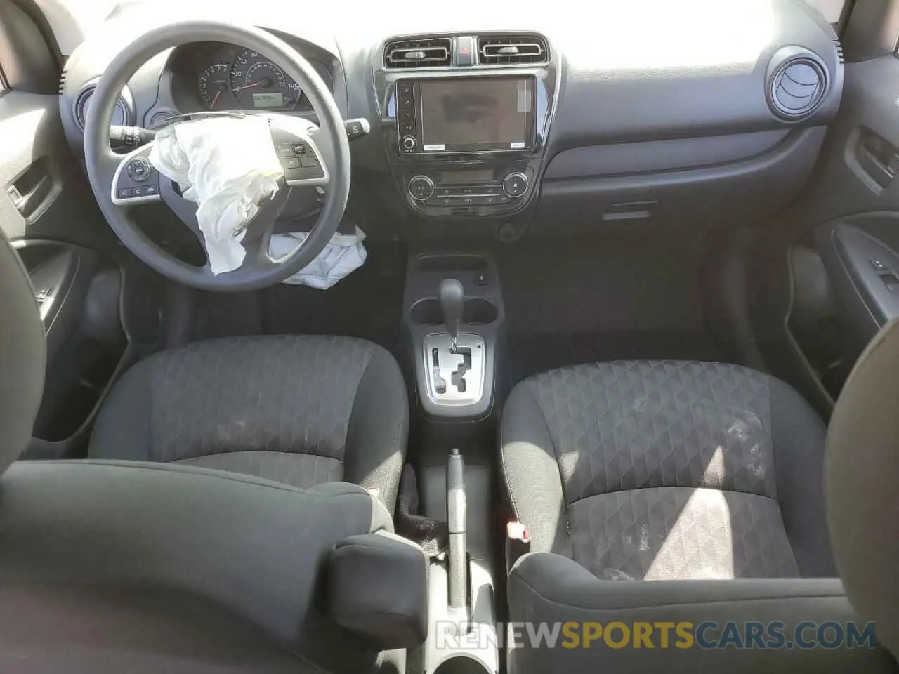 8 fotografías del automóvil dañado ML32AUHJ0RH013133 MITSUBISHI MIRAGE 2024