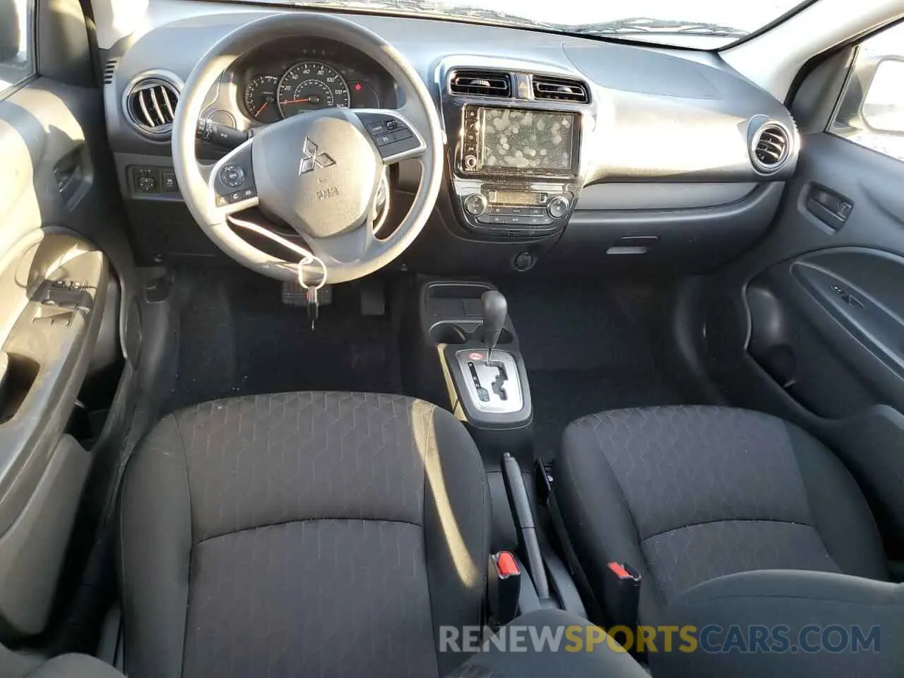 8 fotografías del automóvil dañado ML32AUHJ0RH018686 MITSUBISHI MIRAGE 2024