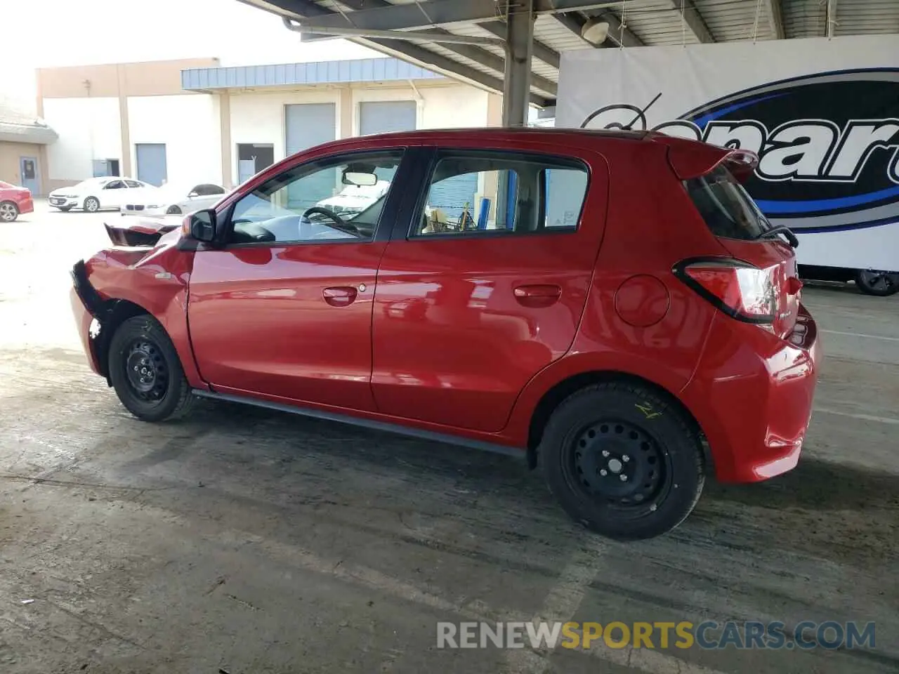 2 fotografías del automóvil dañado ML32AUHJ0RH019031 MITSUBISHI MIRAGE 2024