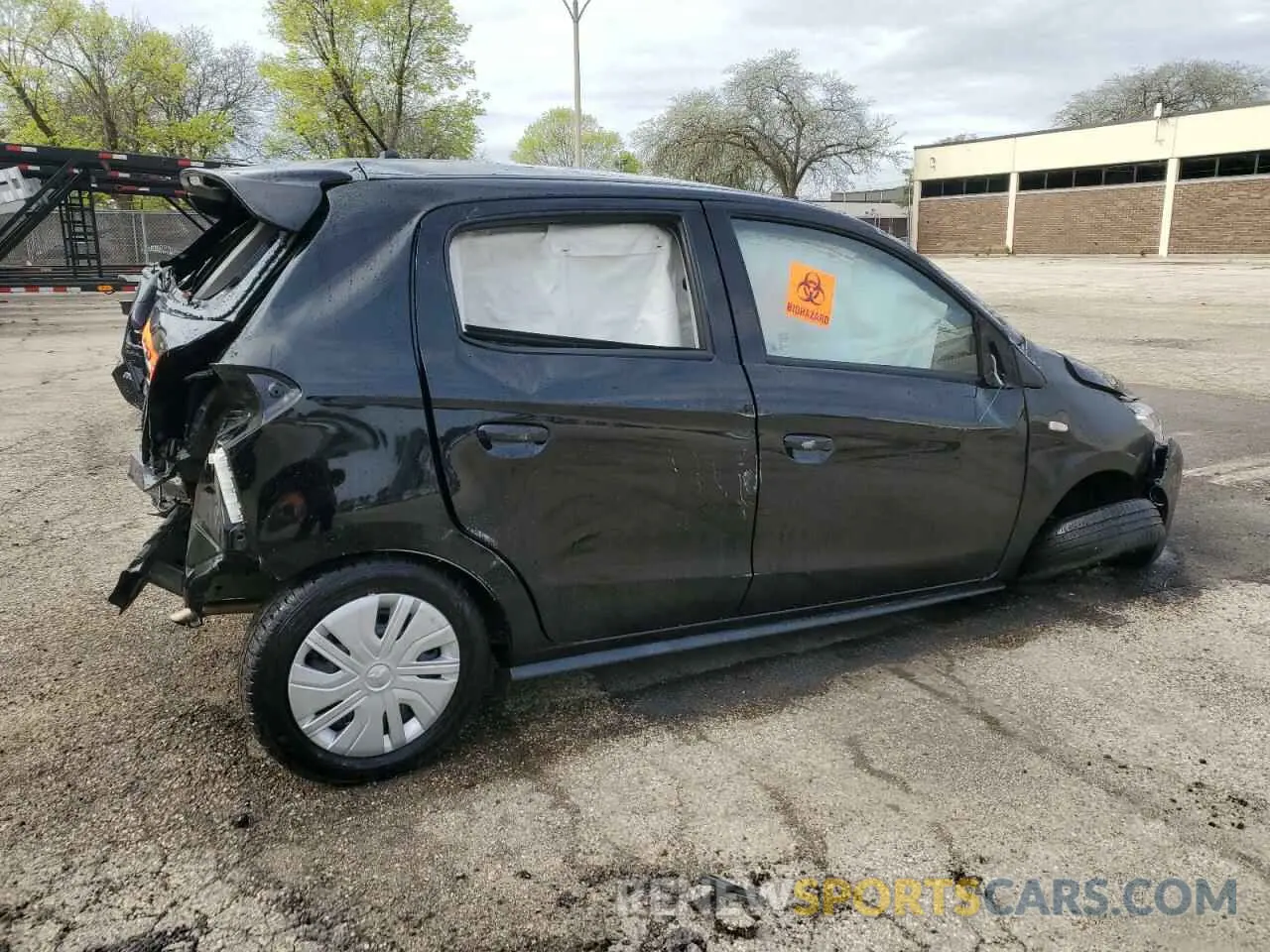 3 fotografías del automóvil dañado ML32AUHJ0RH022060 MITSUBISHI MIRAGE 2024