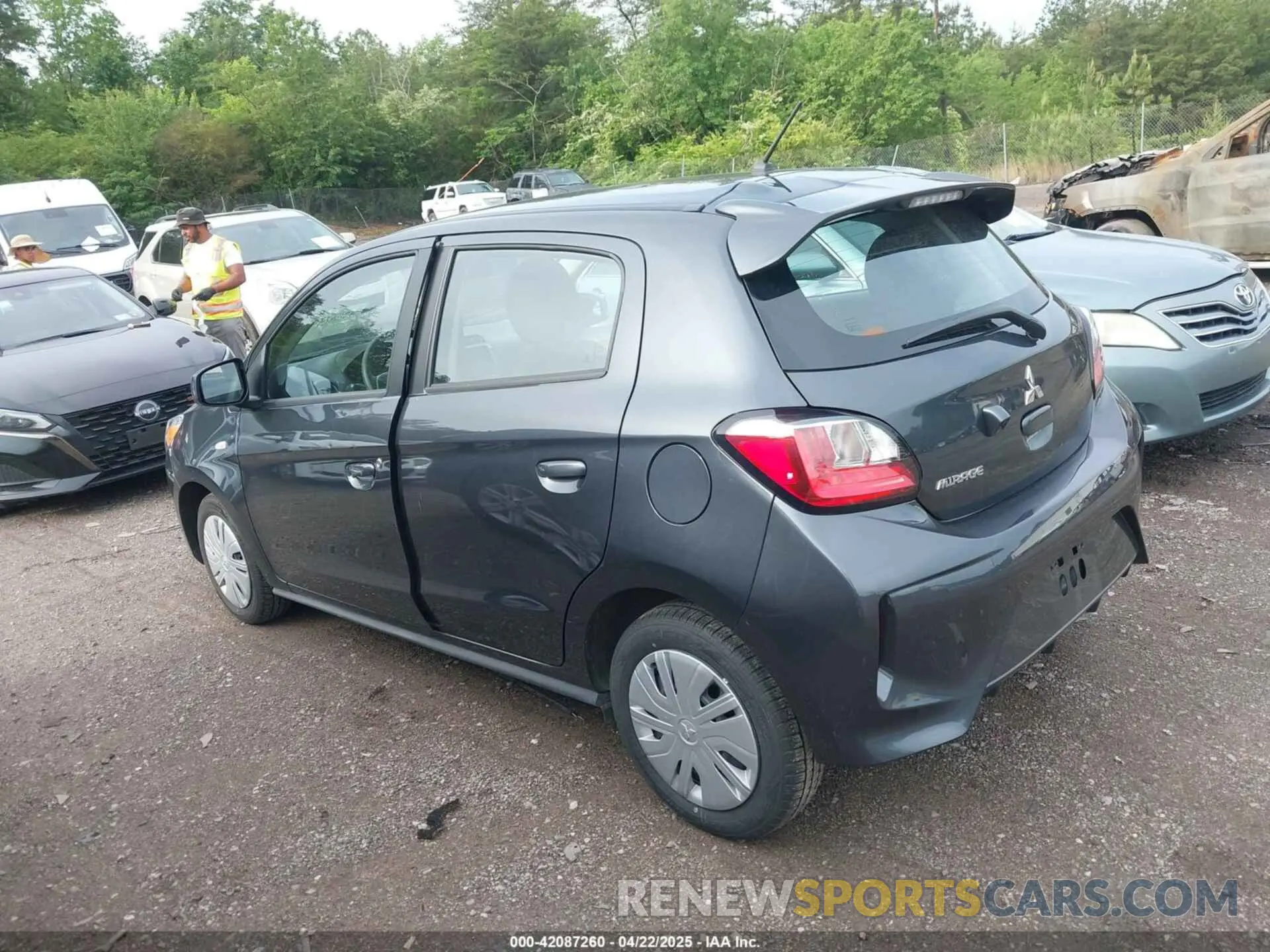 14 fotografías del automóvil dañado ML32AUHJ0RH022897 MITSUBISHI MIRAGE 2024