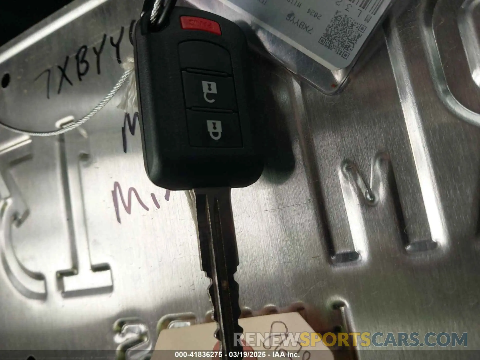 11 fotografías del automóvil dañado ML32AUHJ0RH033771 MITSUBISHI MIRAGE 2024