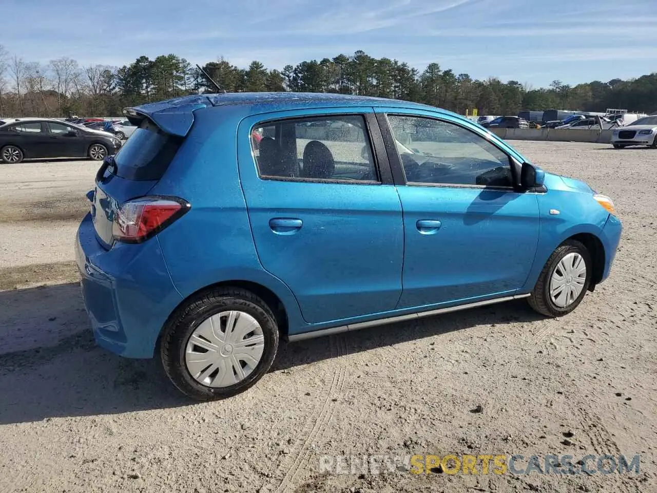 3 fotografías del automóvil dañado ML32AUHJ1RH024982 MITSUBISHI MIRAGE 2024