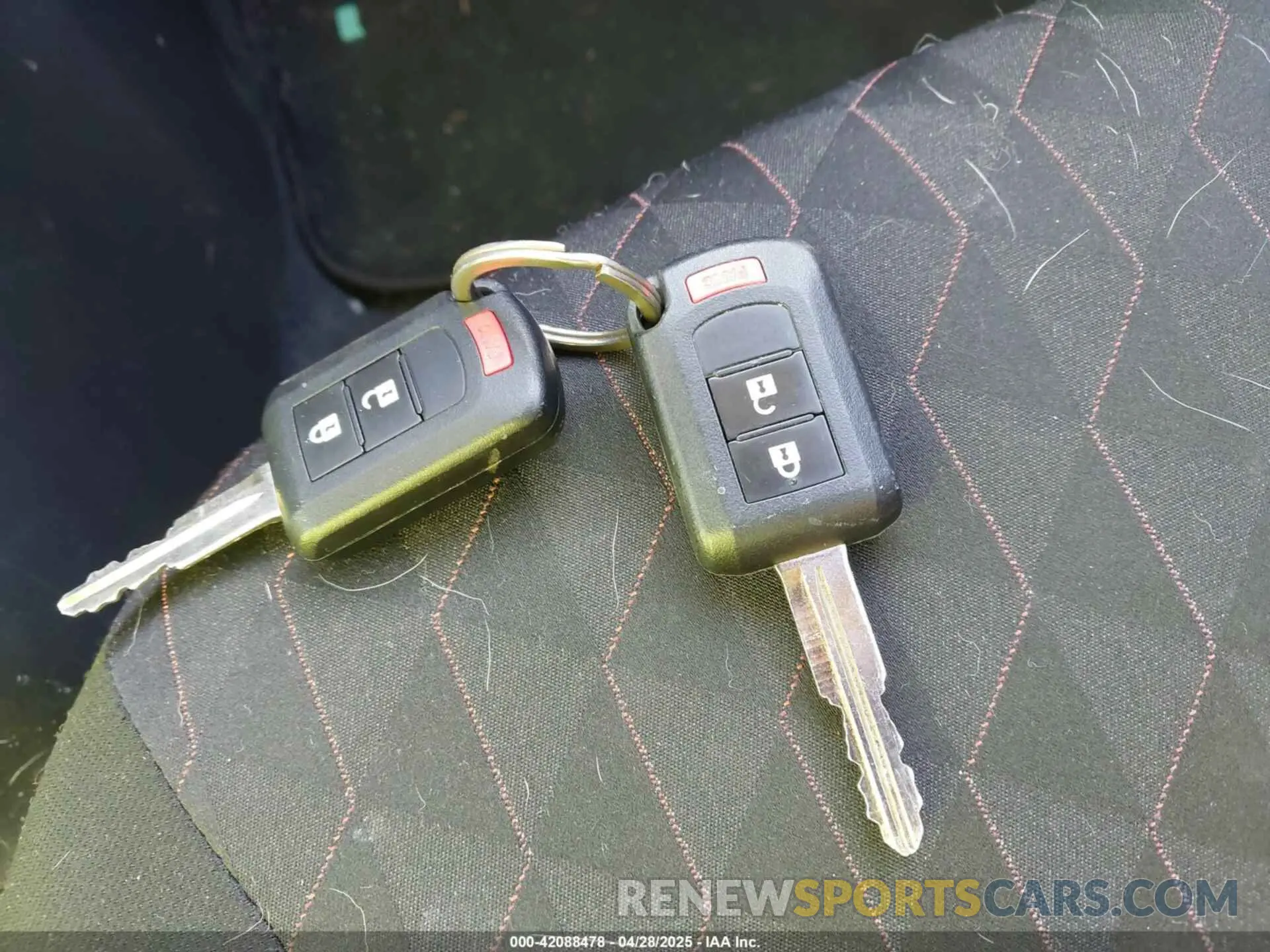 11 fotografías del automóvil dañado ML32AUHJ2RH004188 MITSUBISHI MIRAGE 2024