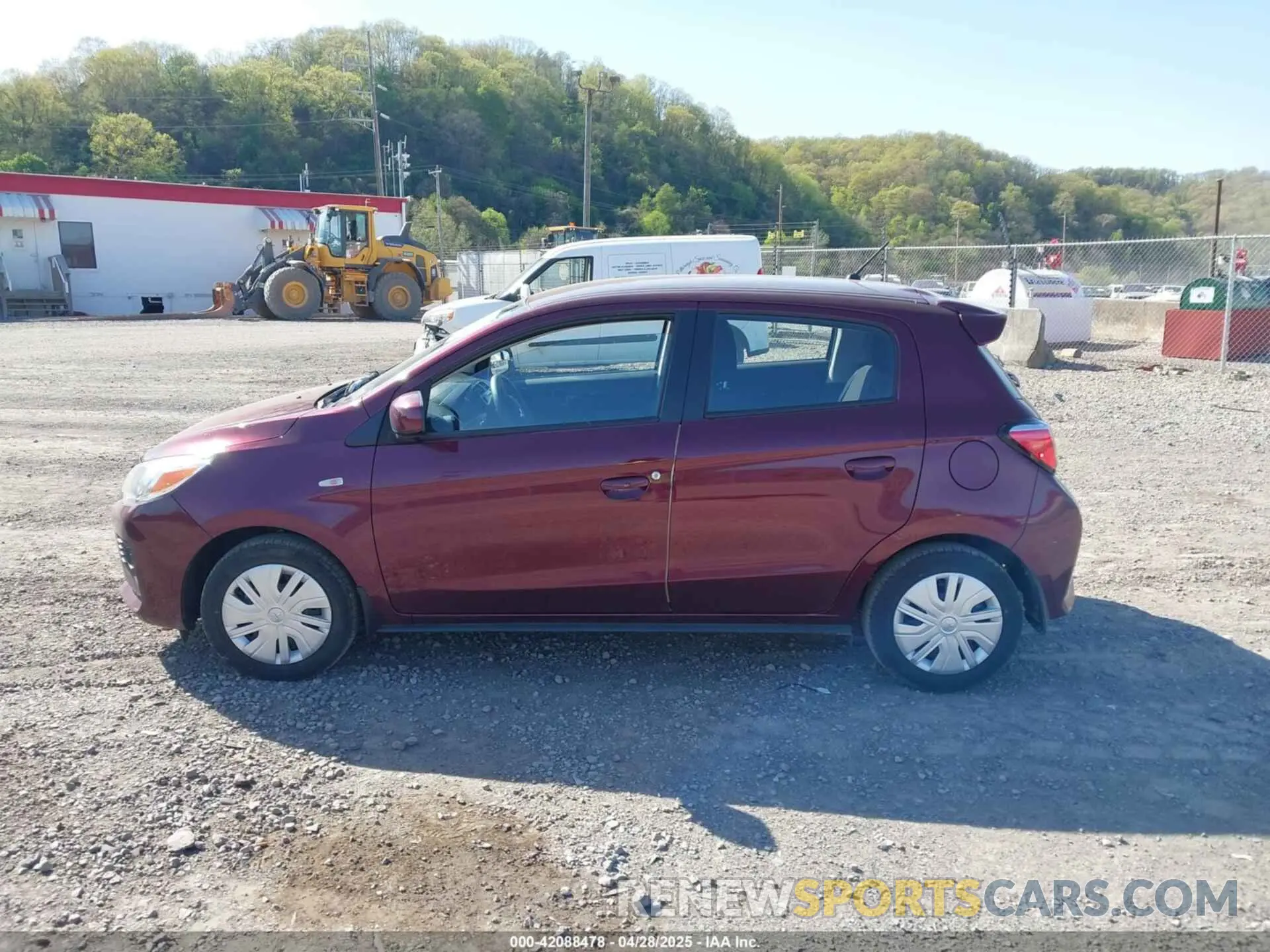 14 fotografías del automóvil dañado ML32AUHJ2RH004188 MITSUBISHI MIRAGE 2024