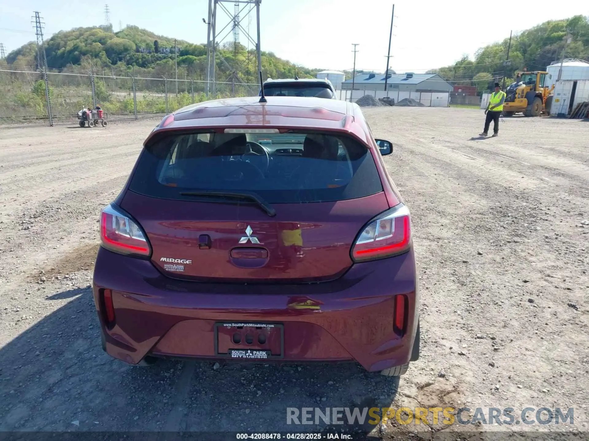 16 fotografías del automóvil dañado ML32AUHJ2RH004188 MITSUBISHI MIRAGE 2024