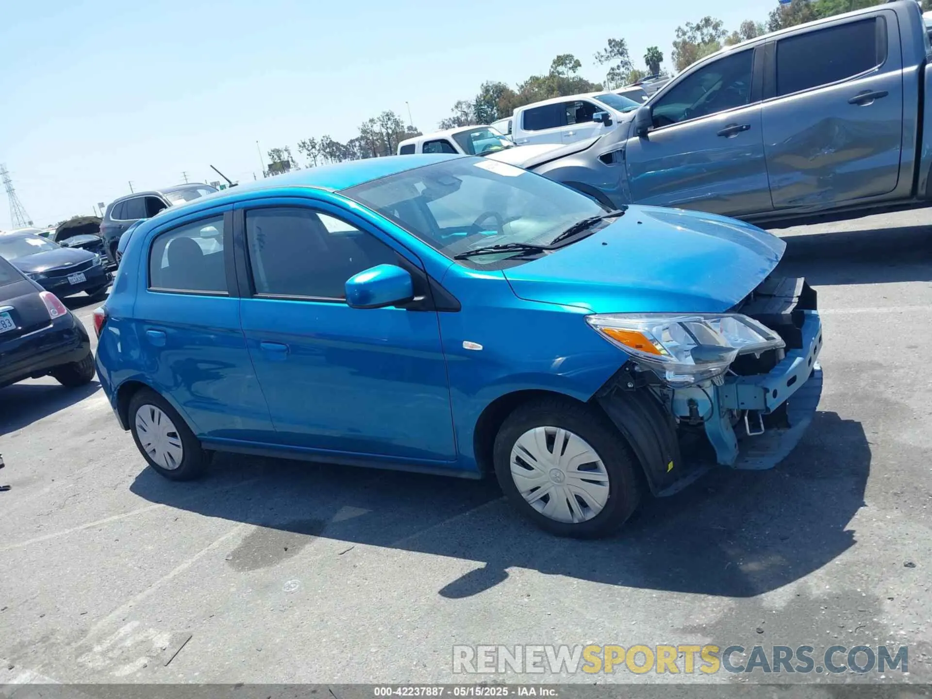 14 fotografías del automóvil dañado ML32AUHJ2RH010587 MITSUBISHI MIRAGE 2024